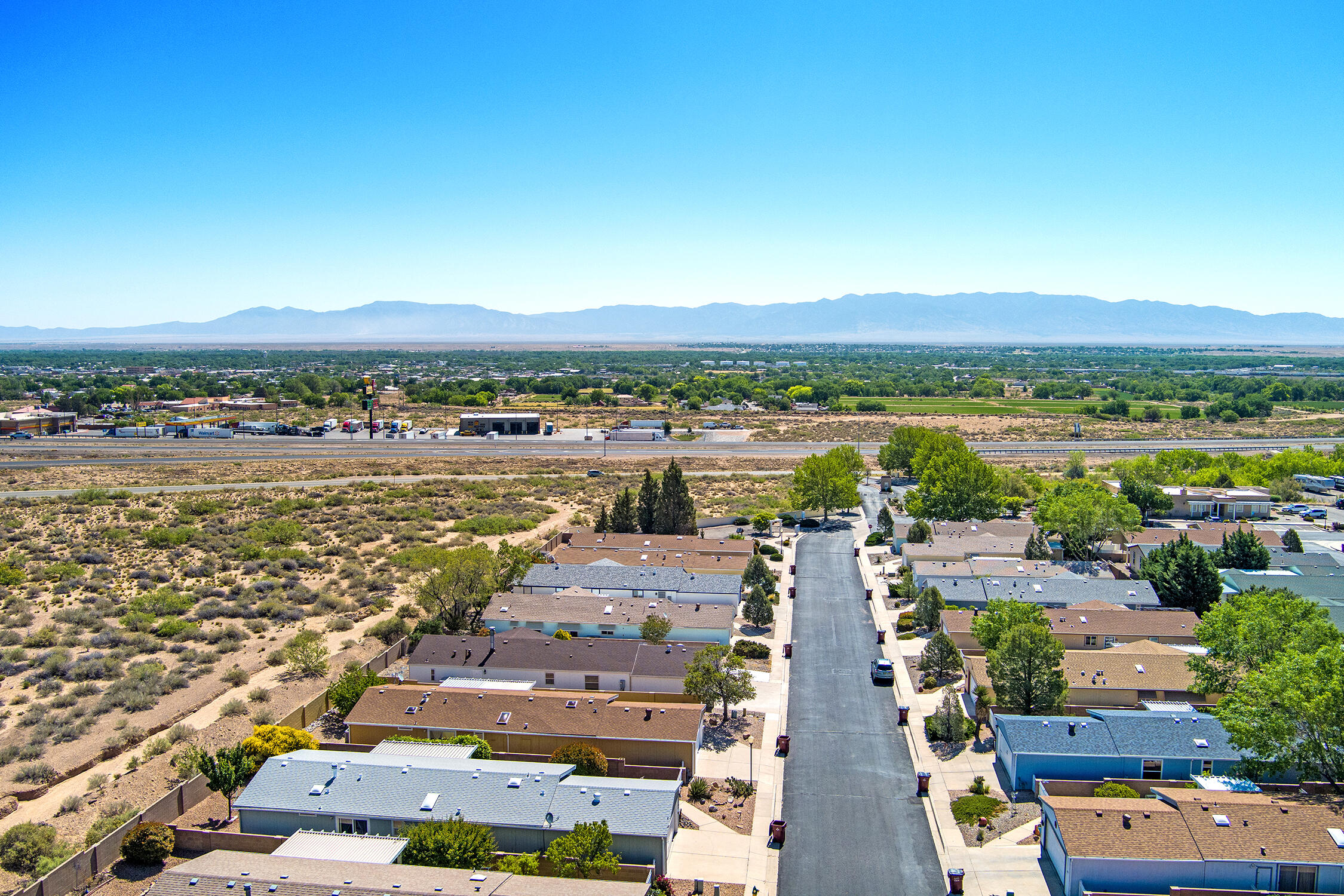 110 SUNRISE BLUFFS Drive