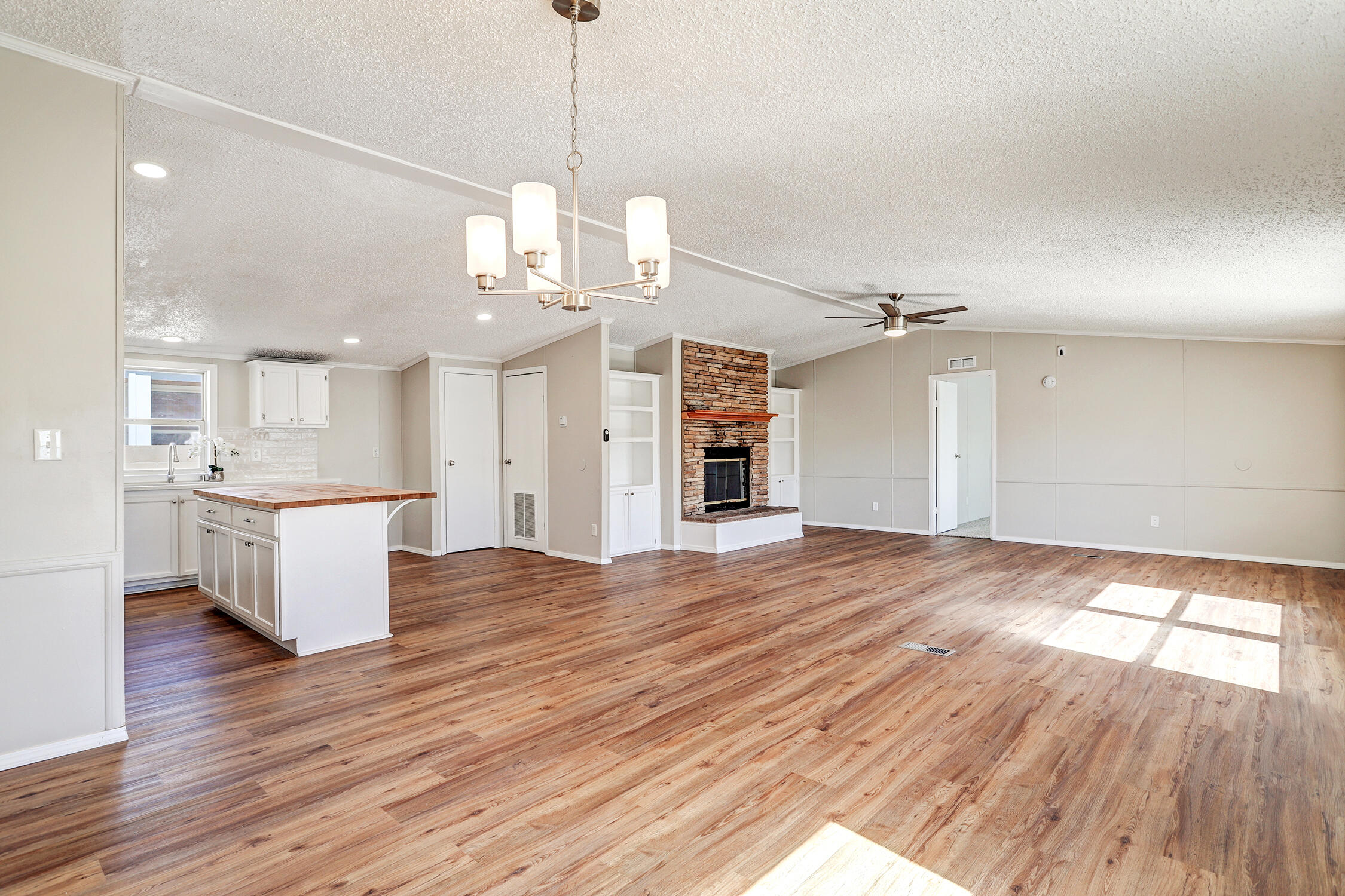 110 SUNRISE BLUFFS Drive