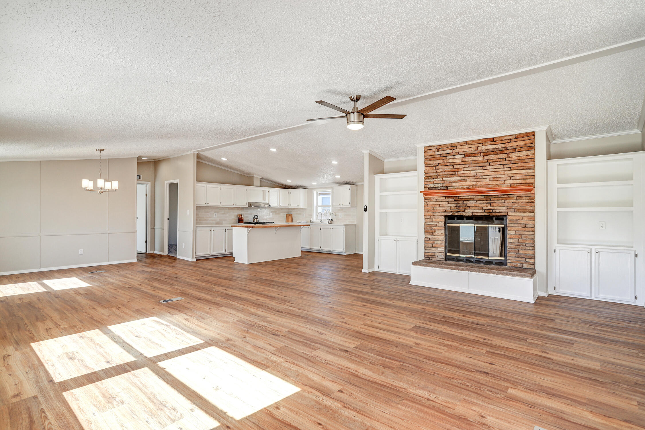 110 SUNRISE BLUFFS Drive