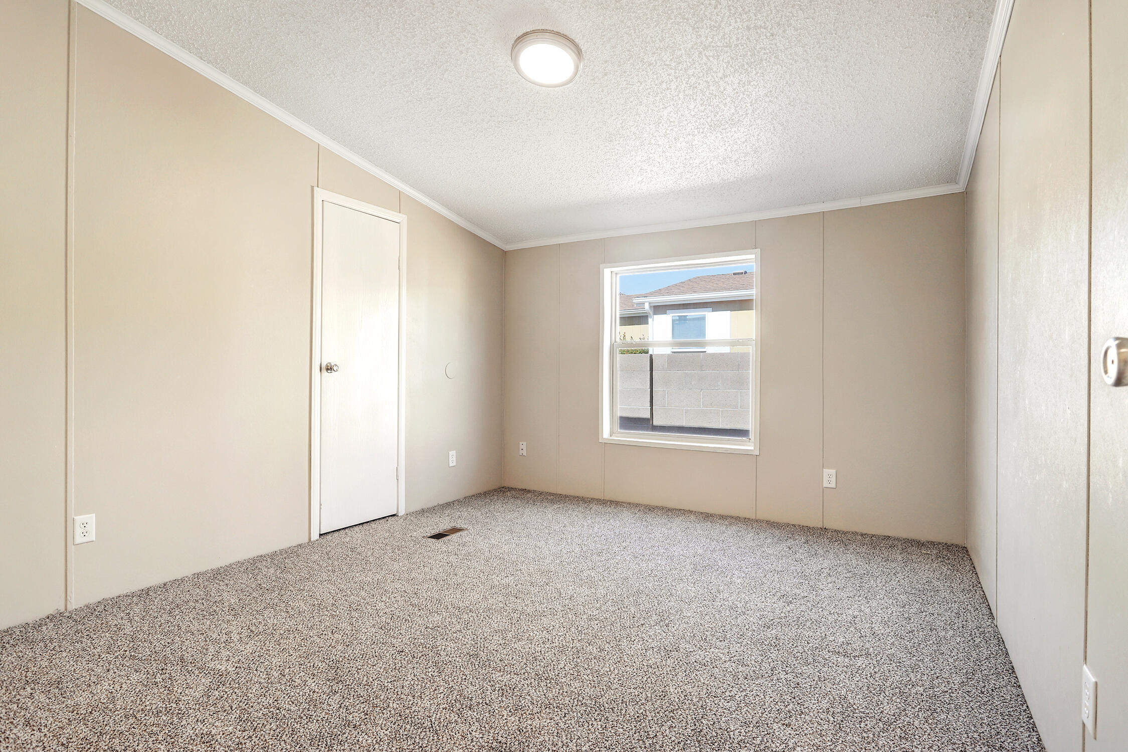 110 SUNRISE BLUFFS Drive