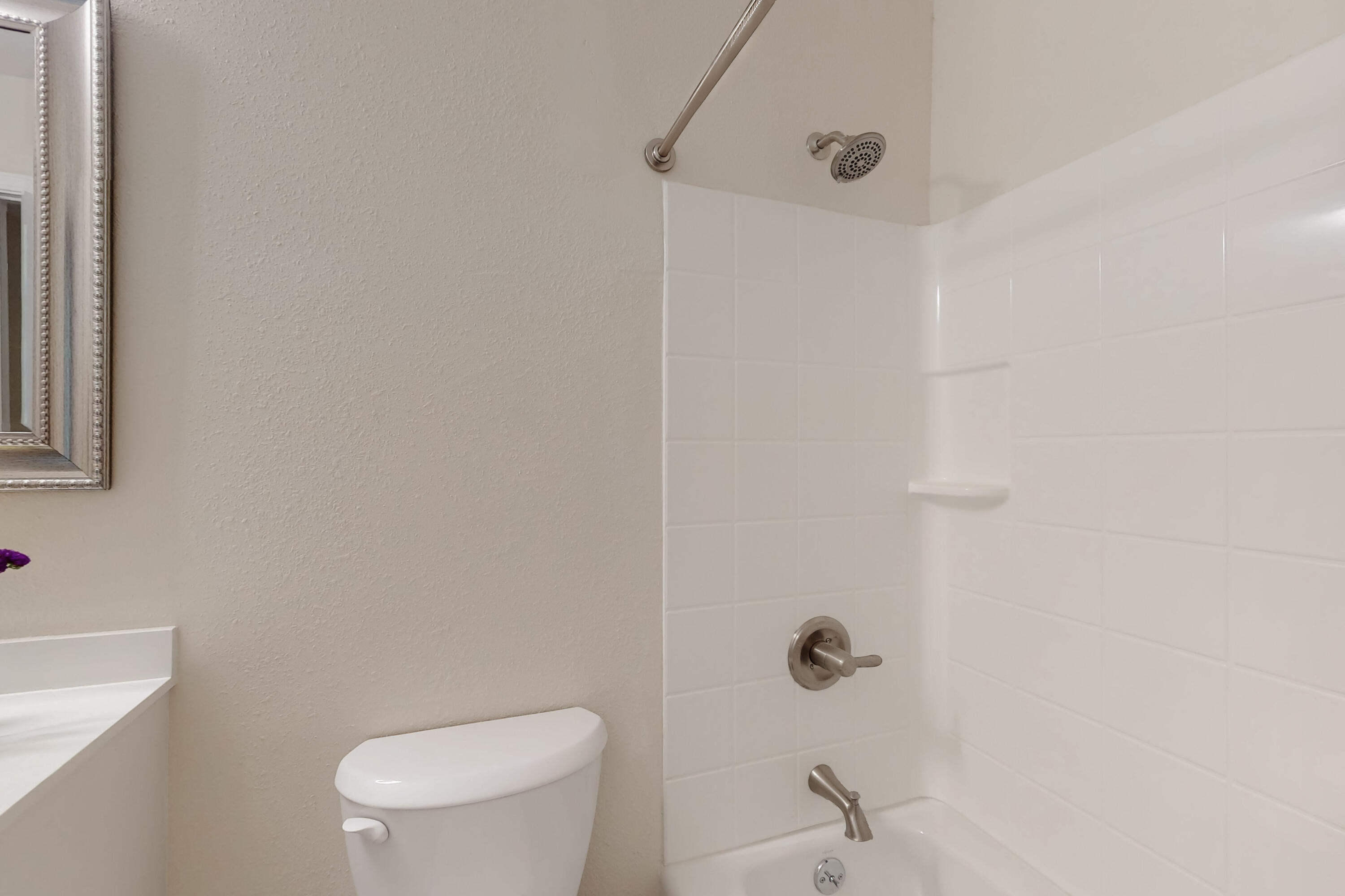 1825 Hiawatha Court NE