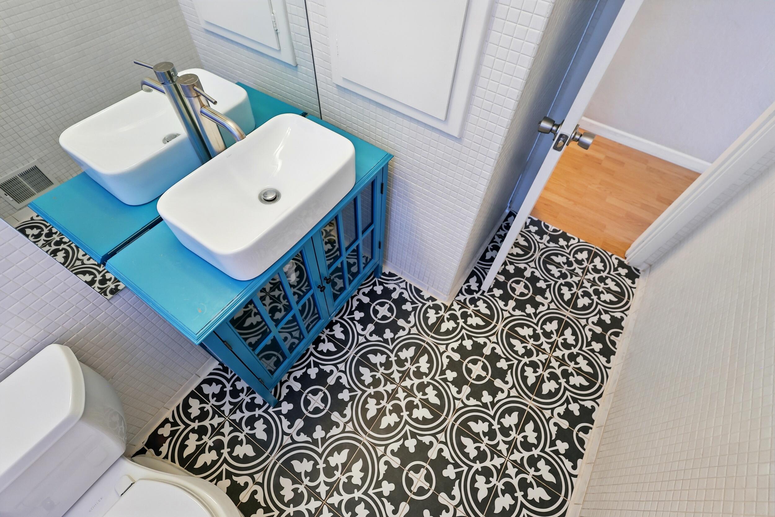 9722 APACHE Avenue NE