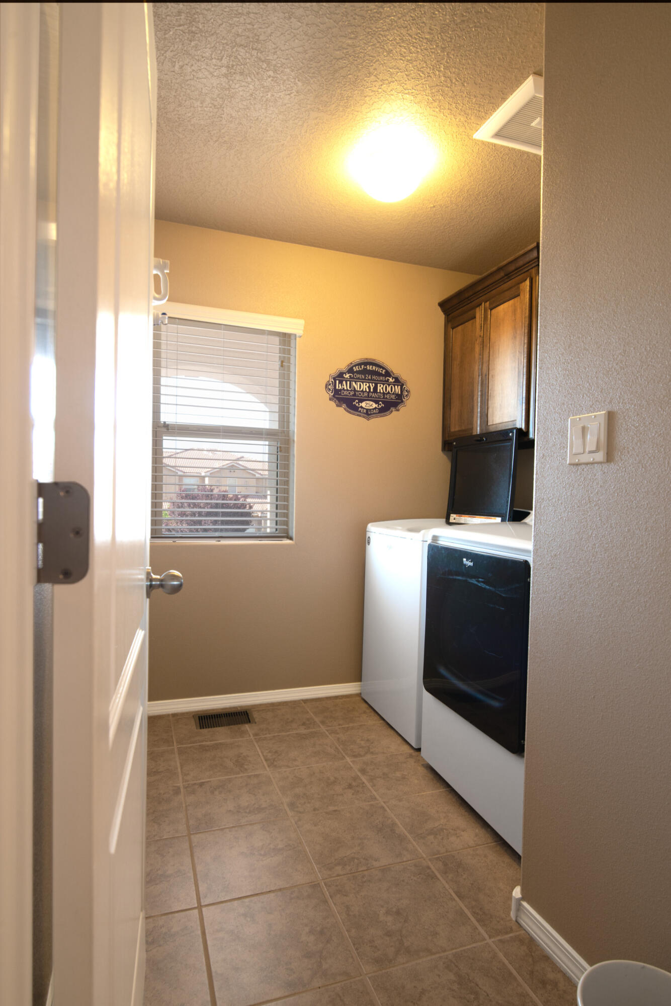 6116 PYRENEES Court NW