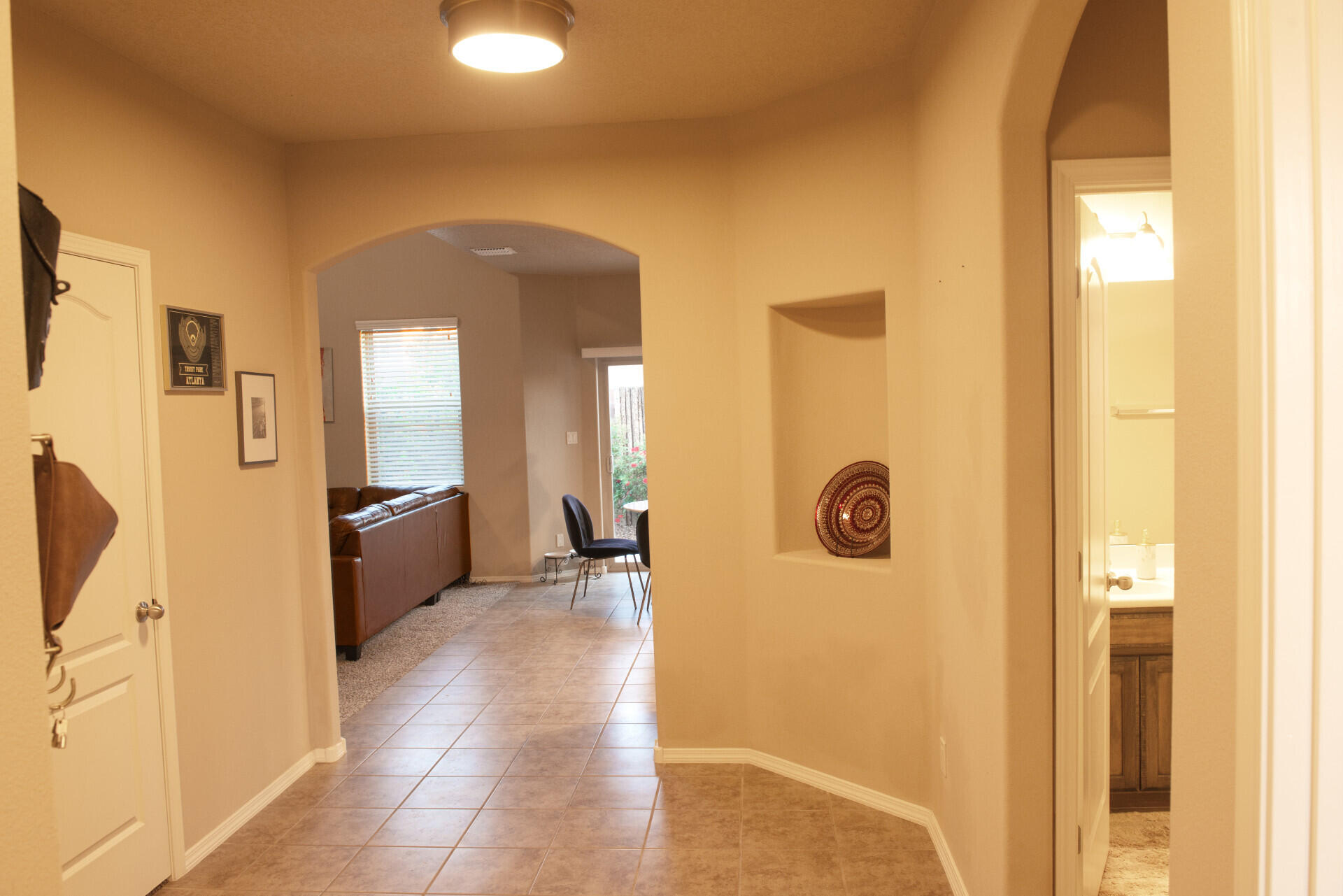 6116 PYRENEES Court NW