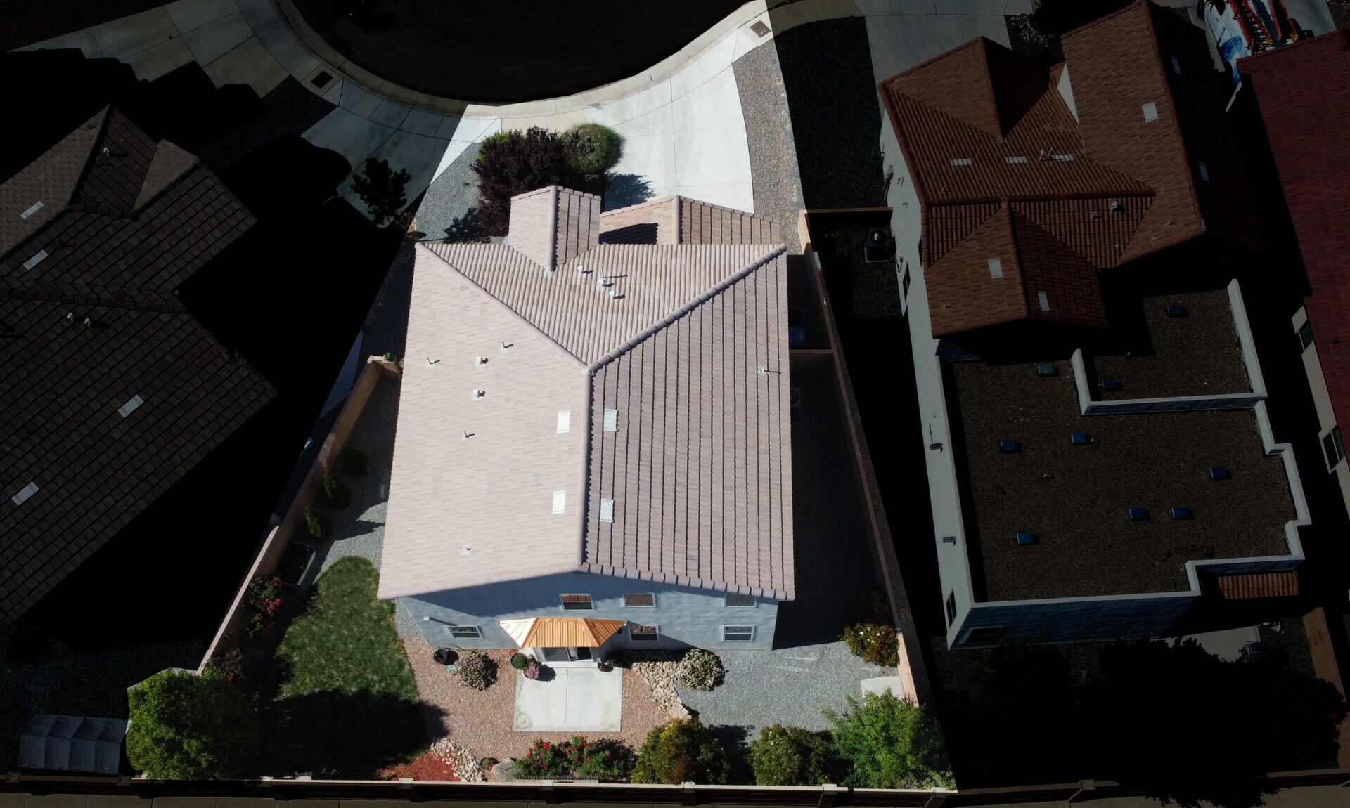 6116 PYRENEES Court NW