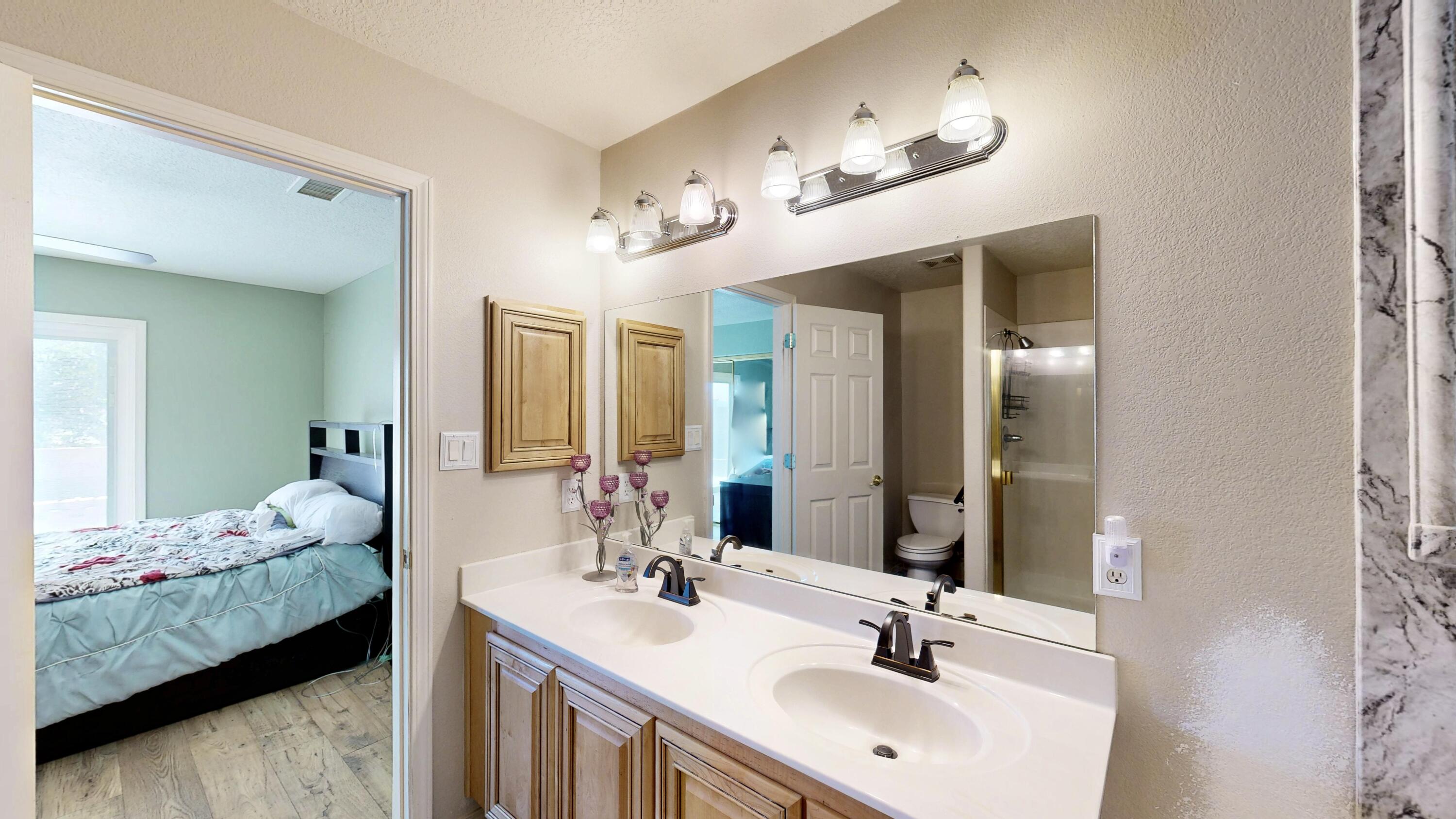 3366 MARINO Drive SE