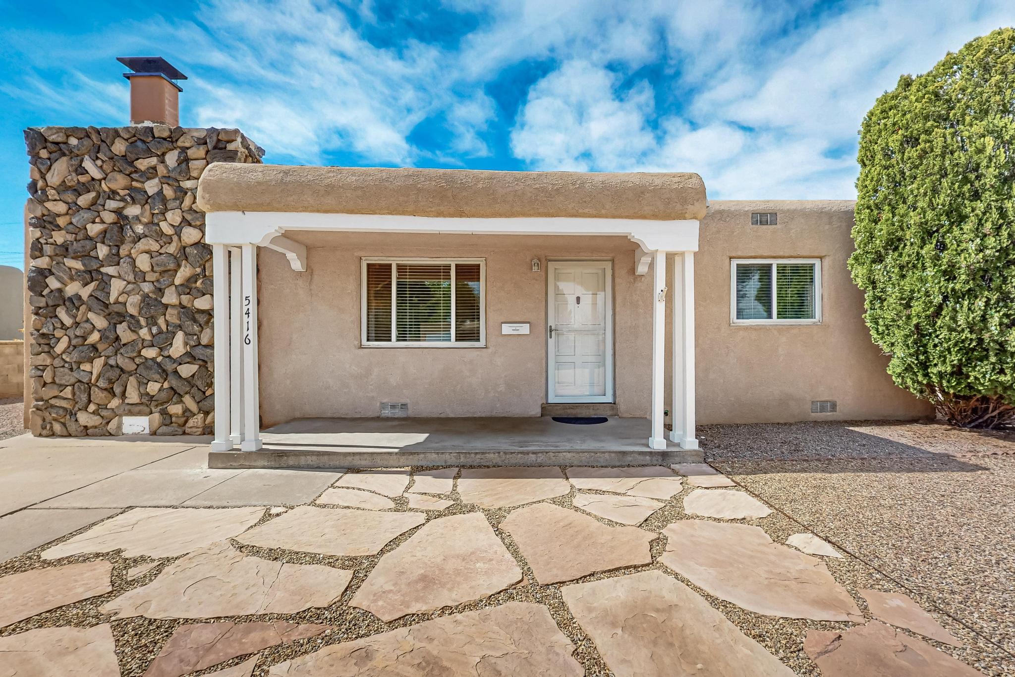 5416 EL ENCANTO Place NE