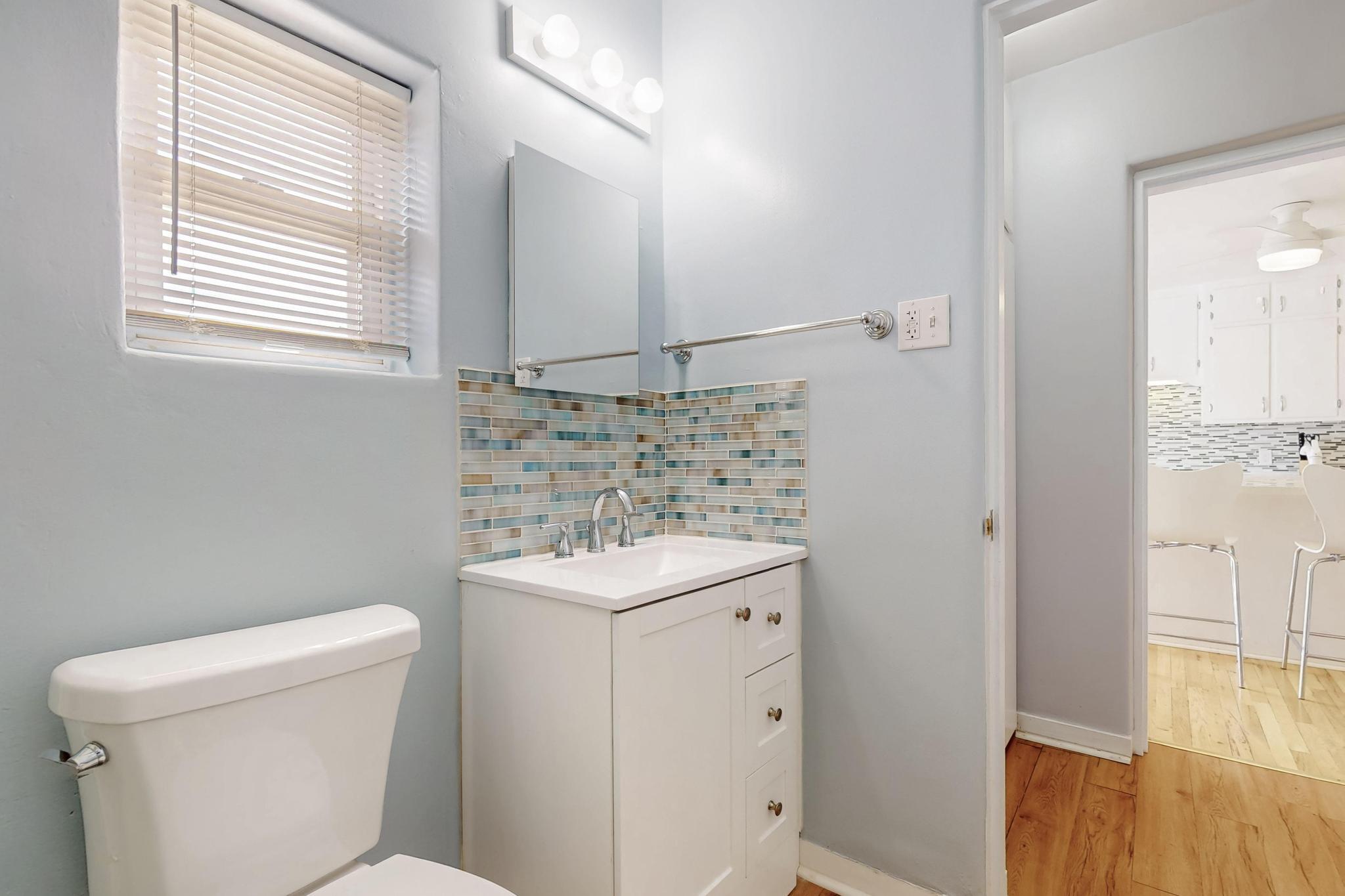 5416 EL ENCANTO Place NE