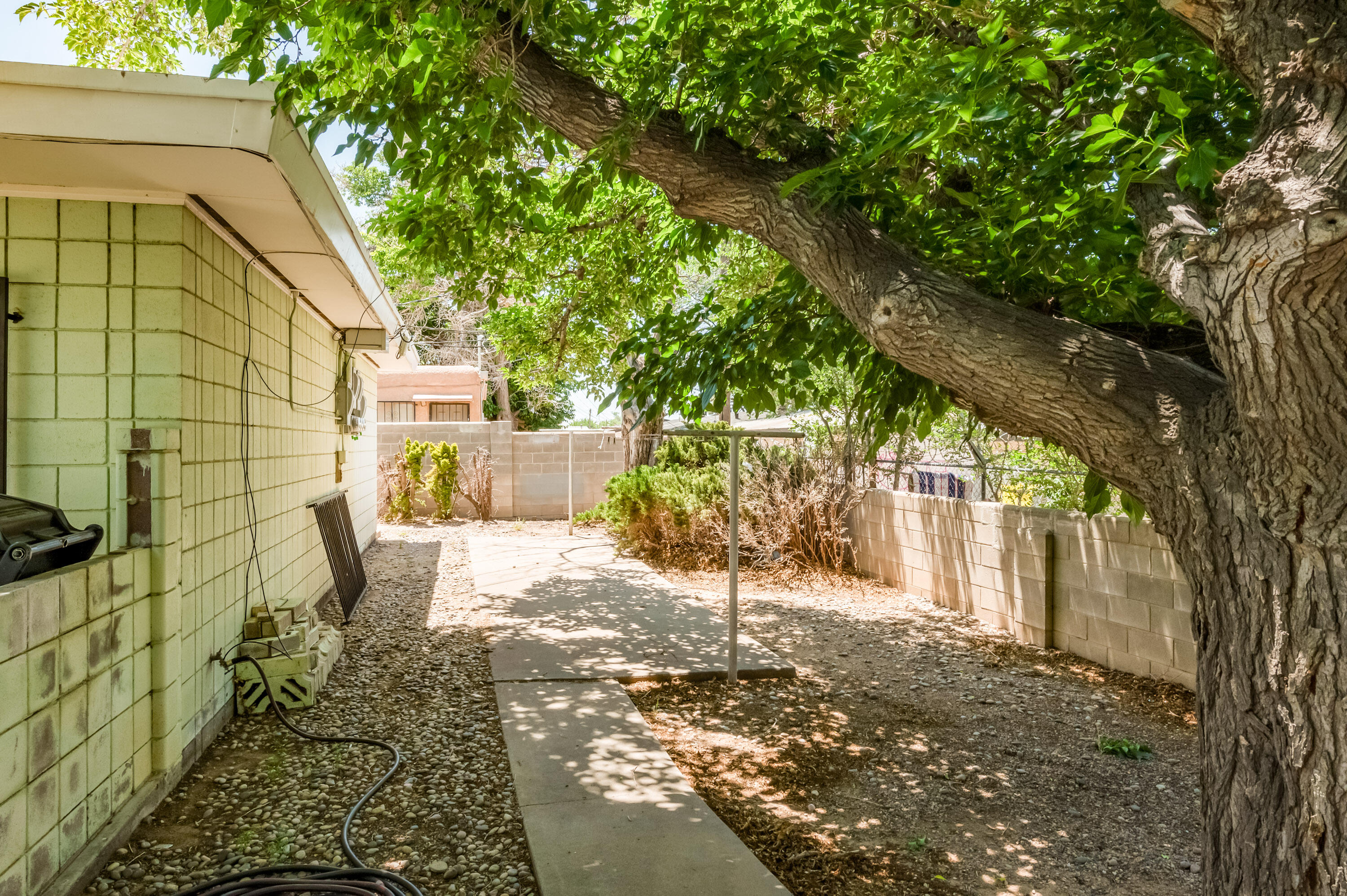 521 KENTUCKY Street SE