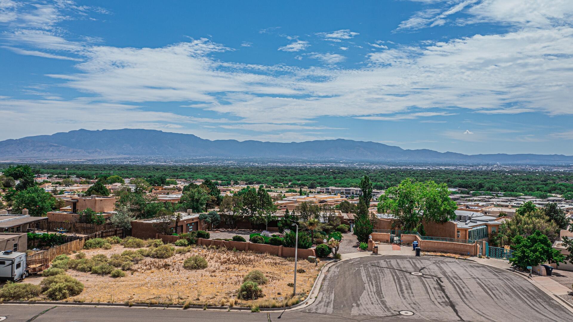 Canada Vista Place NW