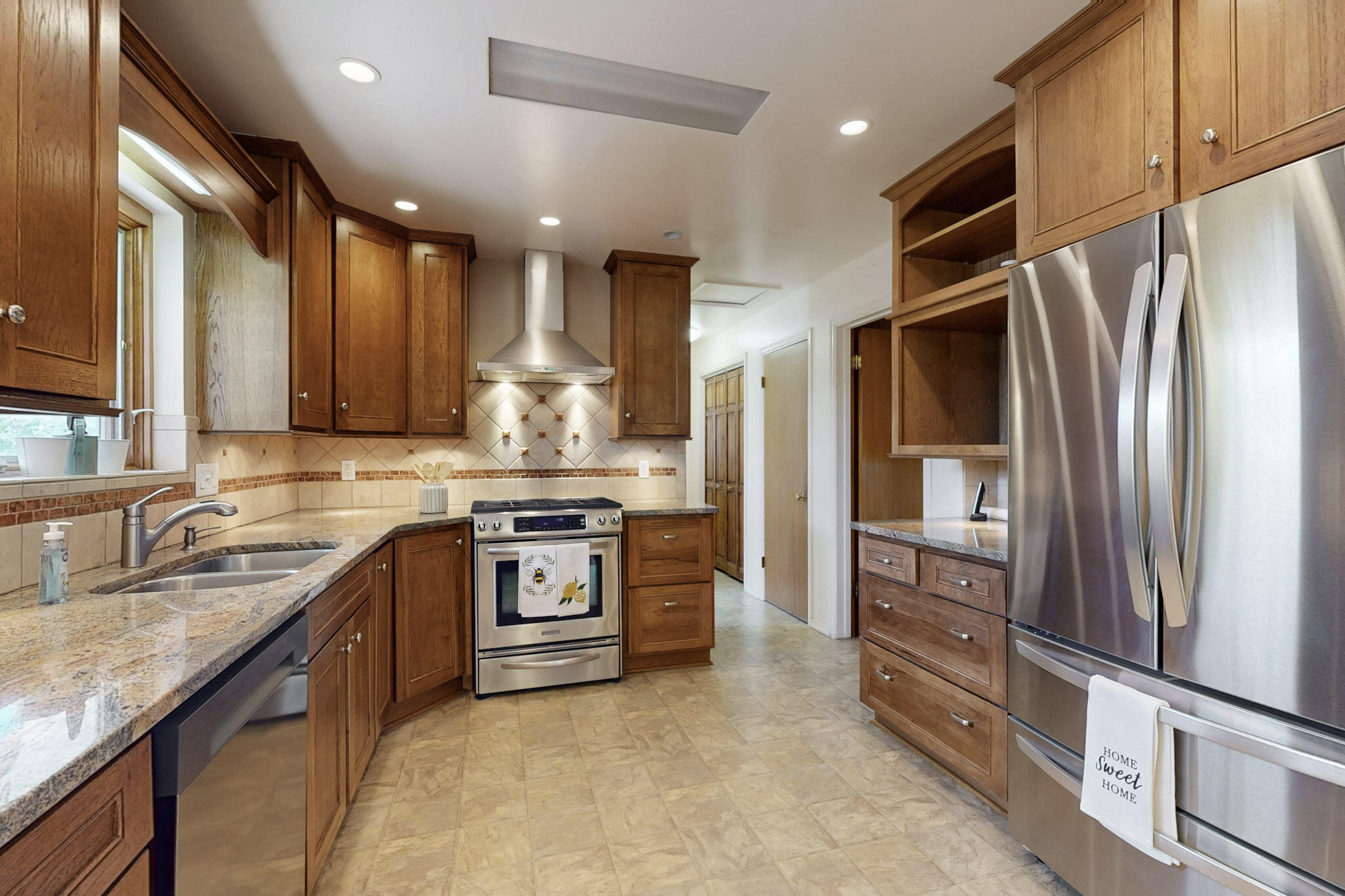 1309 CALIFORNIA Street NE