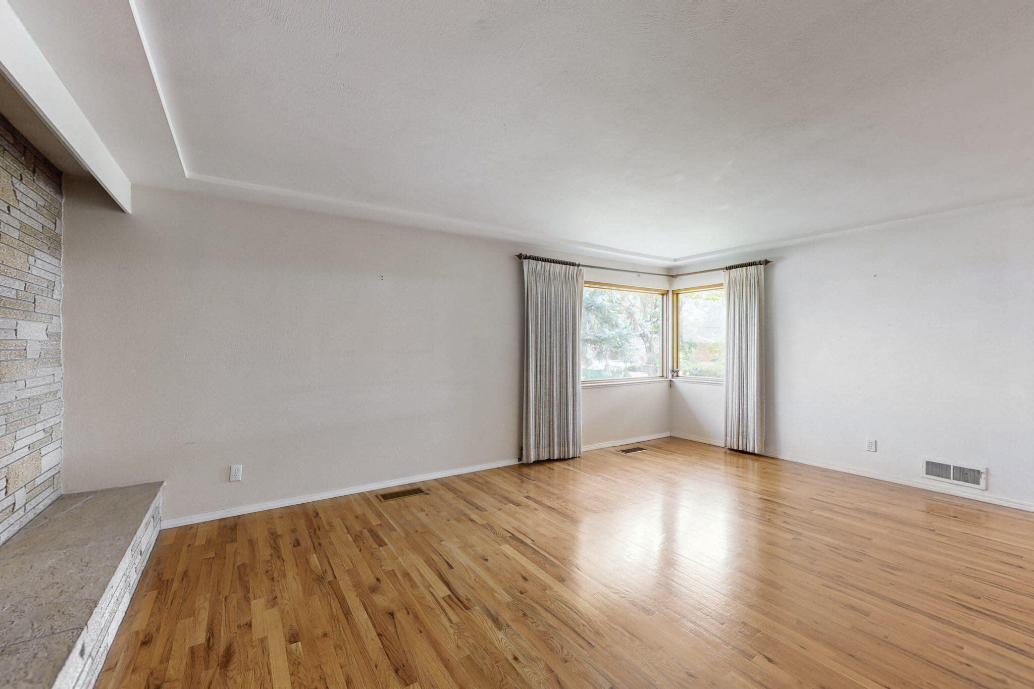 1309 CALIFORNIA Street NE