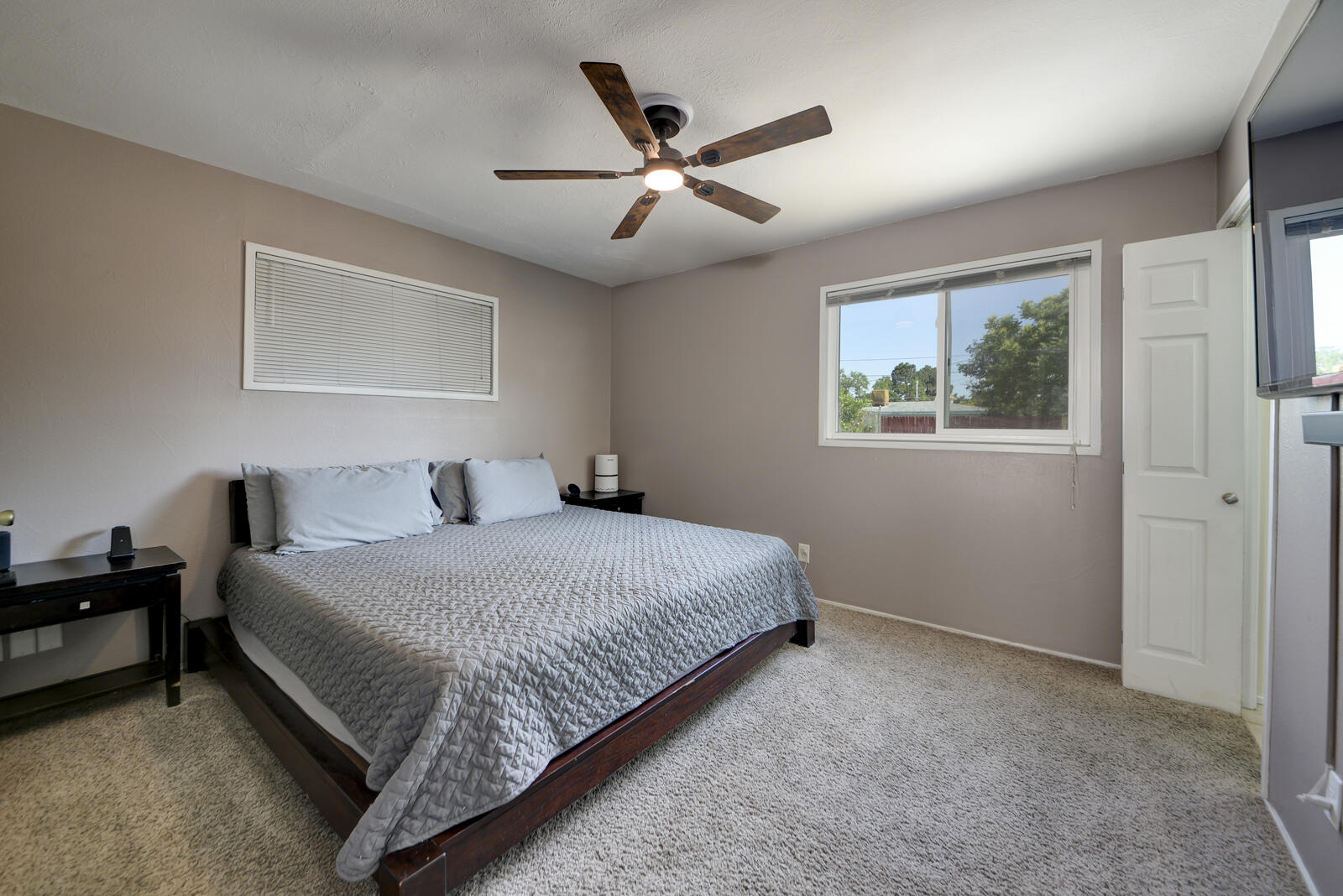 5805 ARVILLA Avenue NE