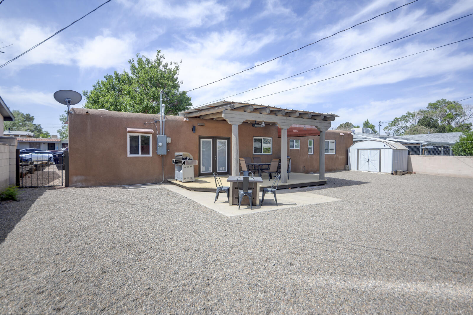 5805 ARVILLA Avenue NE