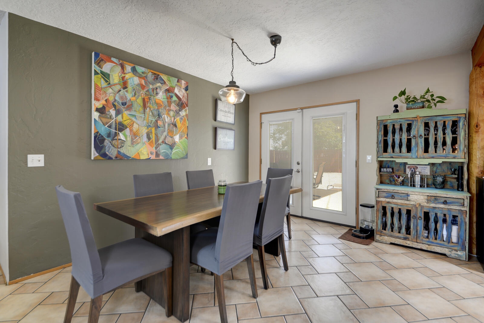 5805 ARVILLA Avenue NE