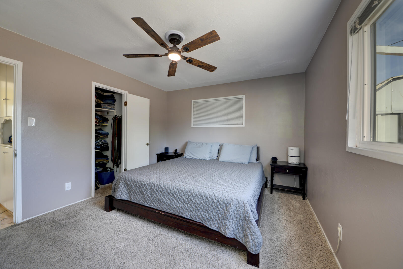 5805 ARVILLA Avenue NE