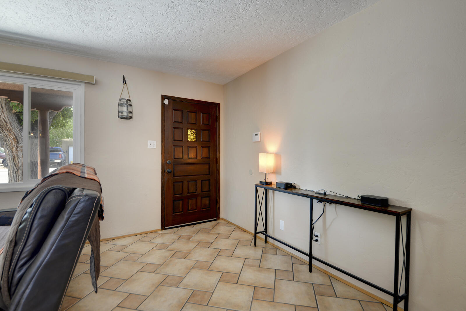 5805 ARVILLA Avenue NE