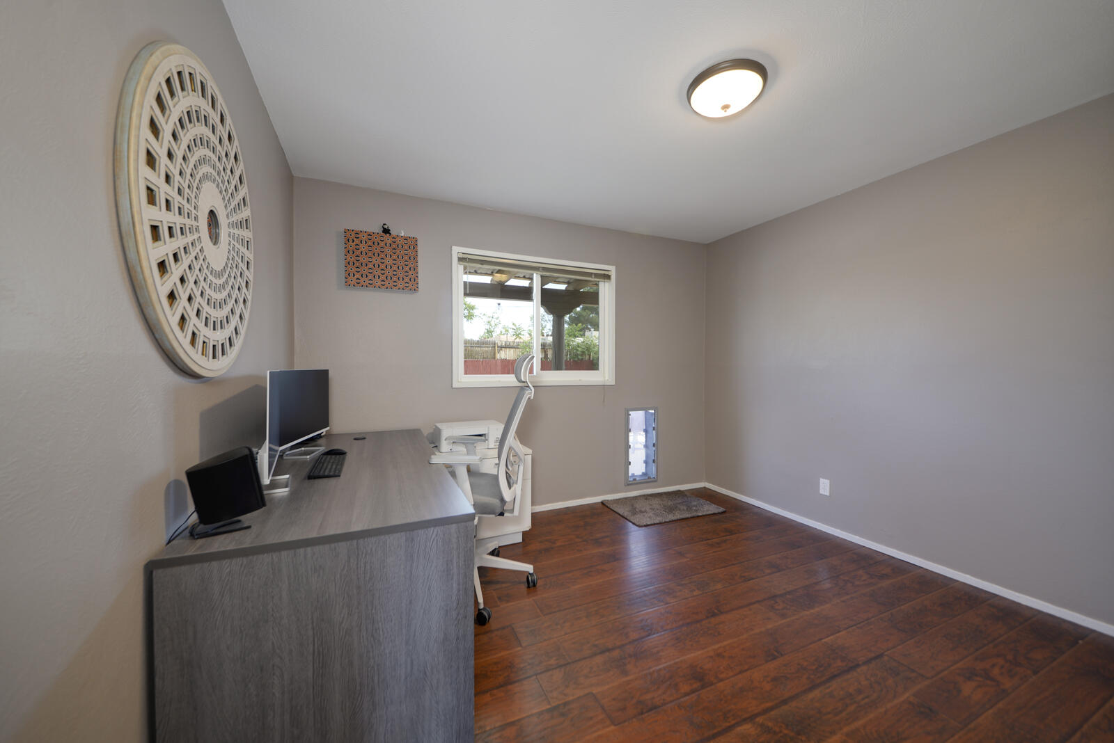 5805 ARVILLA Avenue NE