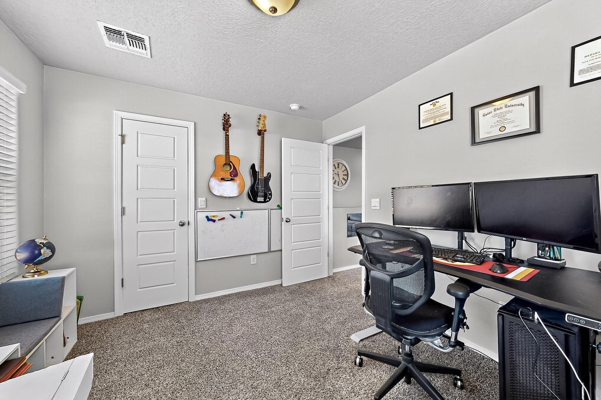 4871 LONGS PEAK Road NE