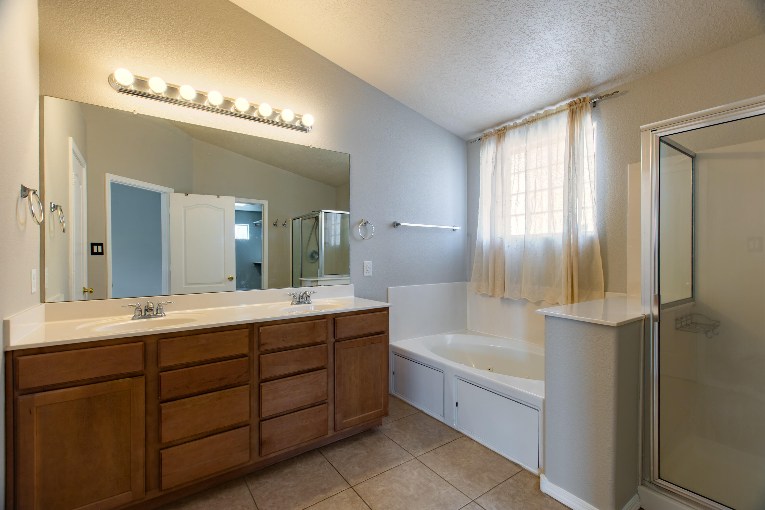 3605 OASIS SPRINGS Road NE