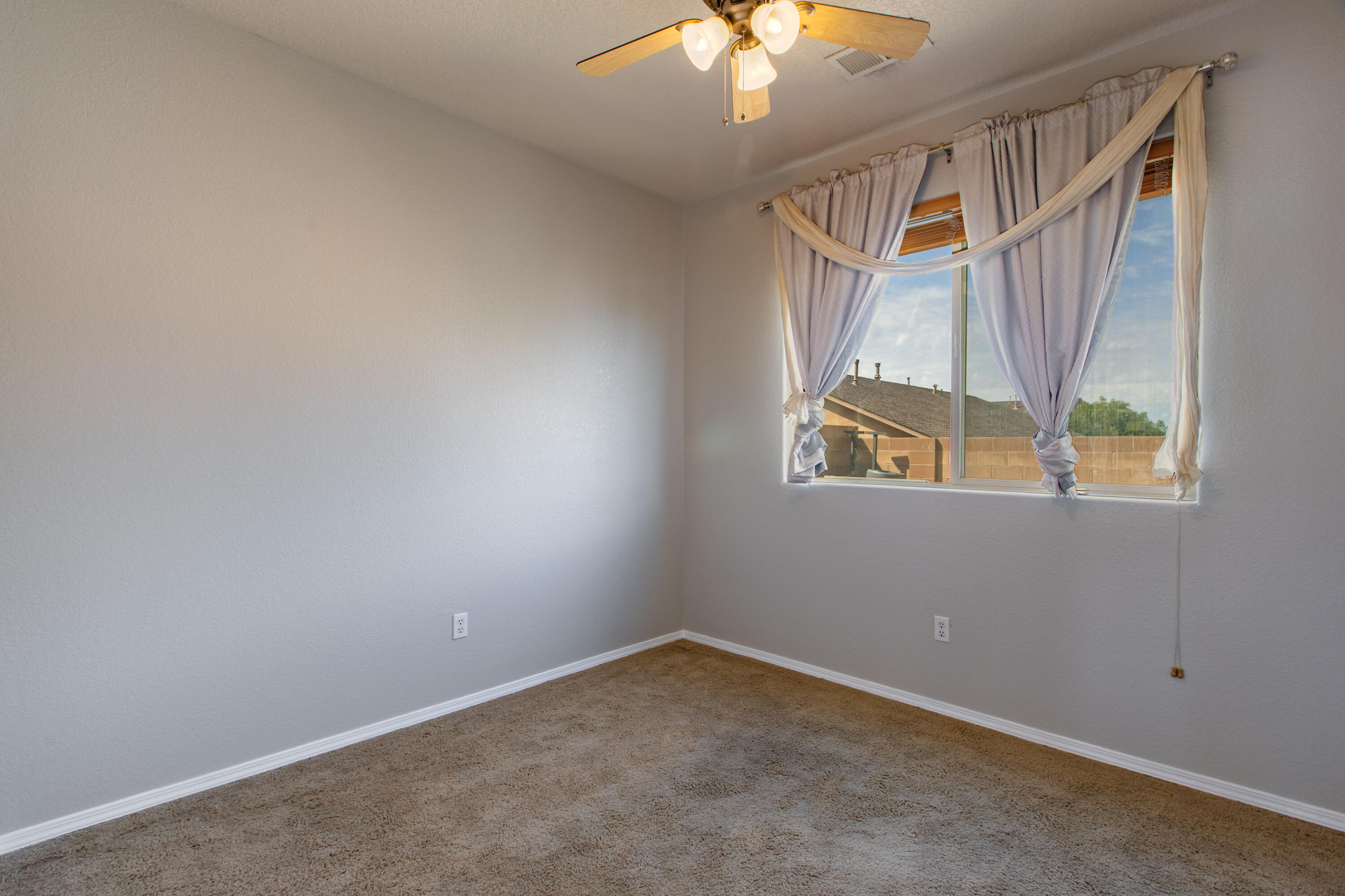 3605 OASIS SPRINGS Road NE