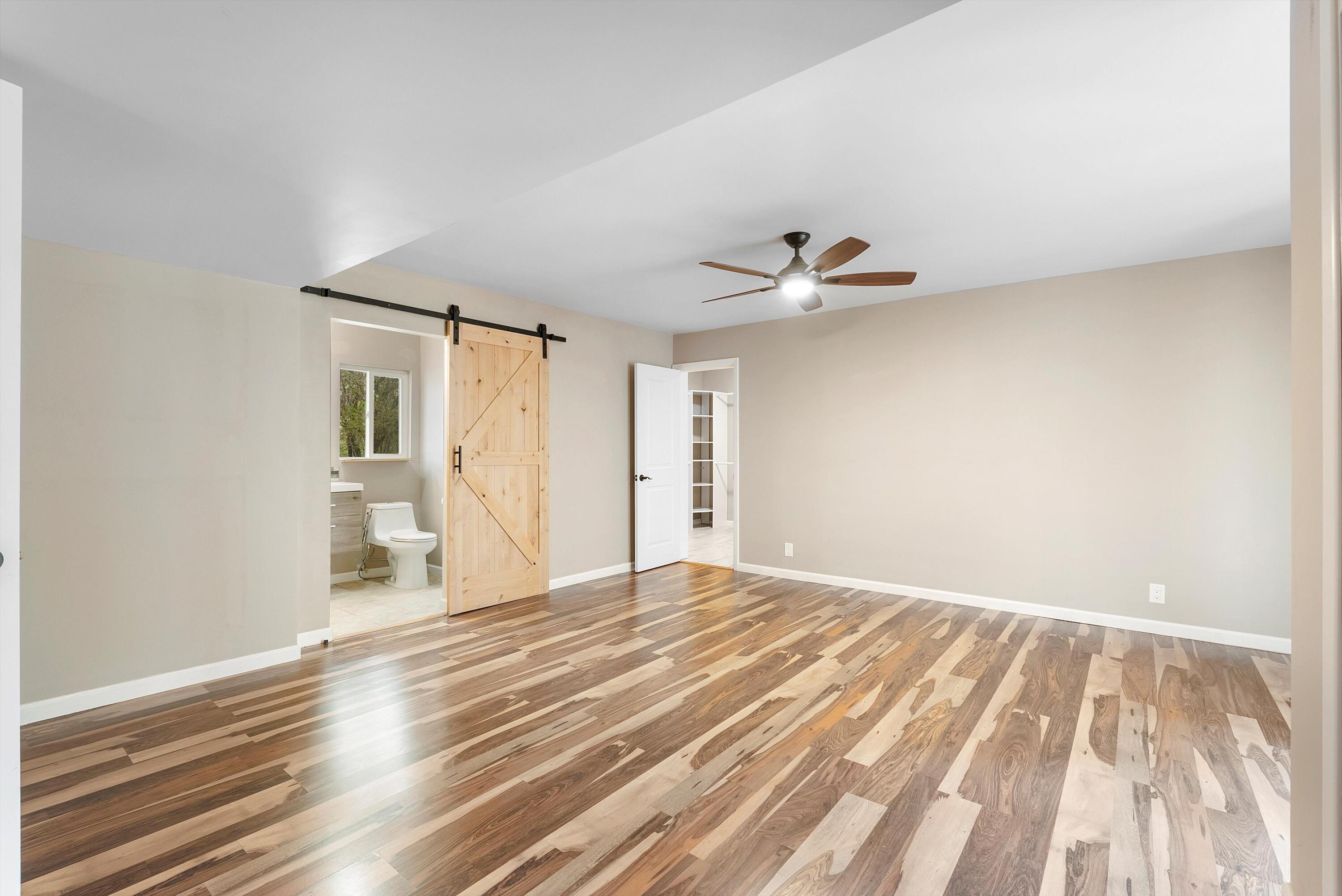 8320 CHERRY HILLS Drive NE