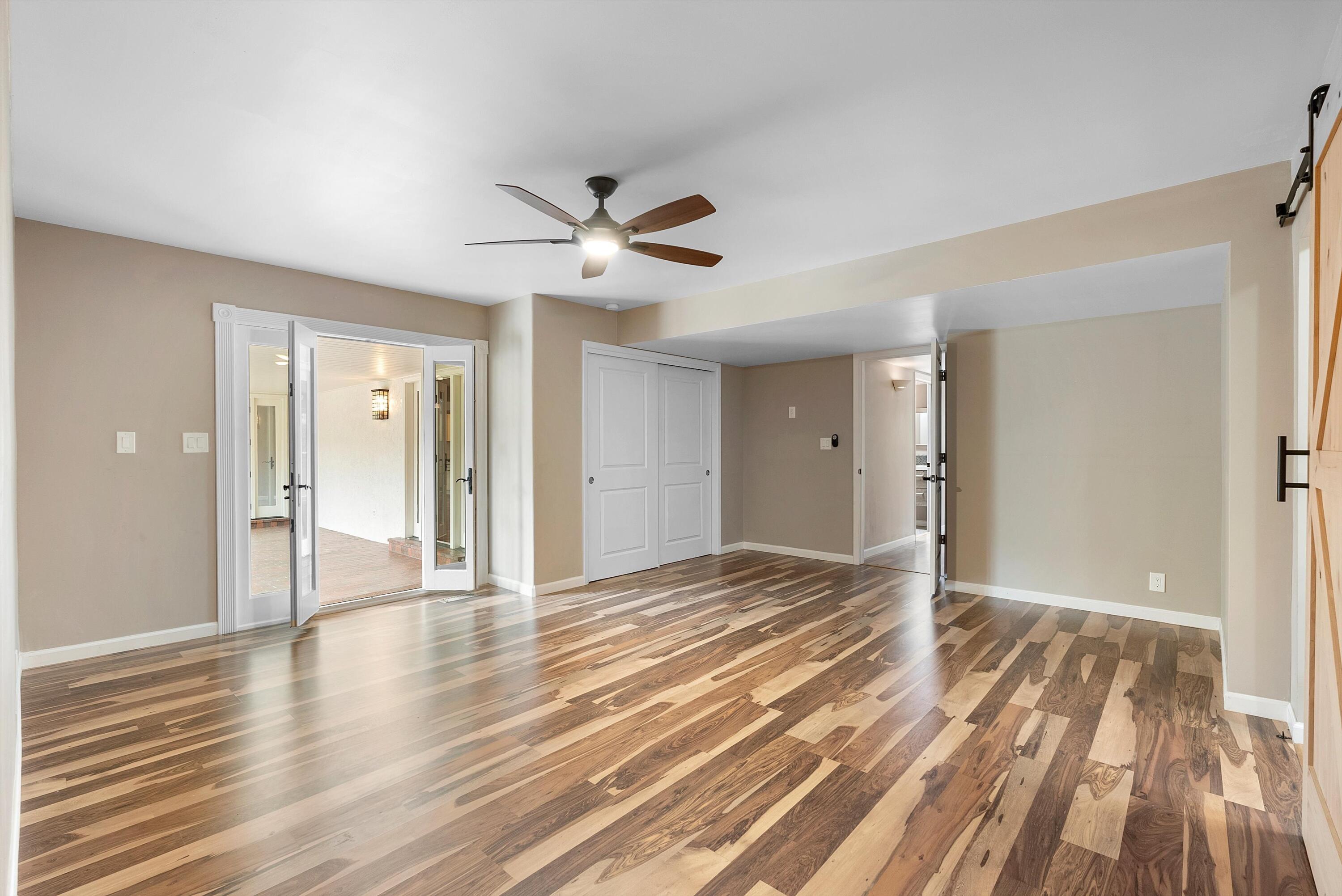 8320 CHERRY HILLS Drive NE