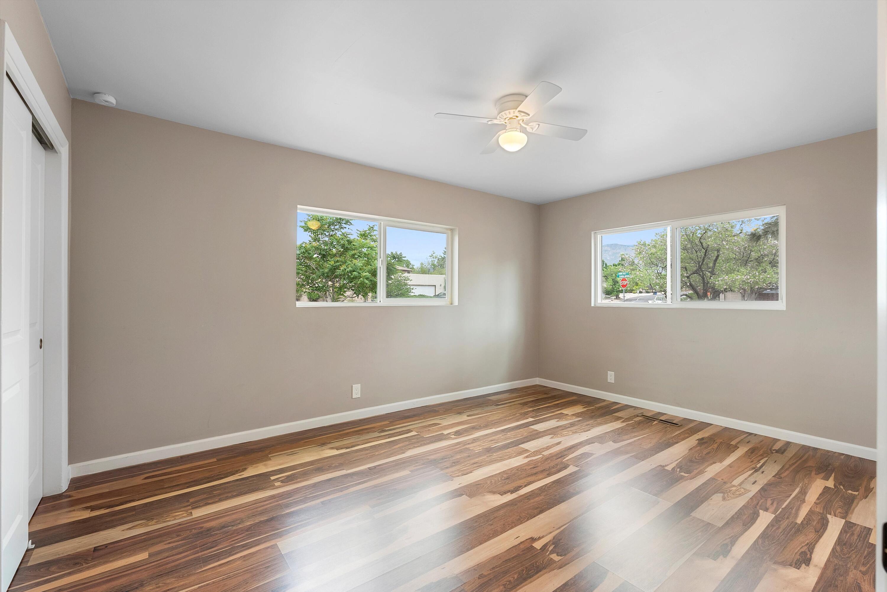 8320 CHERRY HILLS Drive NE