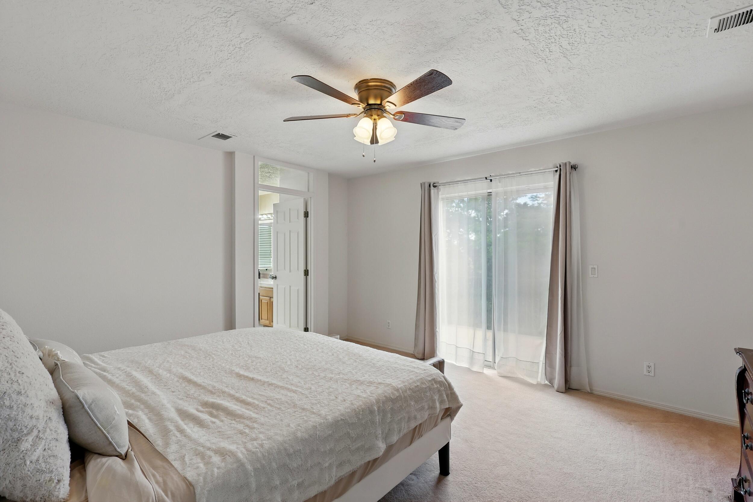 1401 CERRO CRESTADO Drive NW