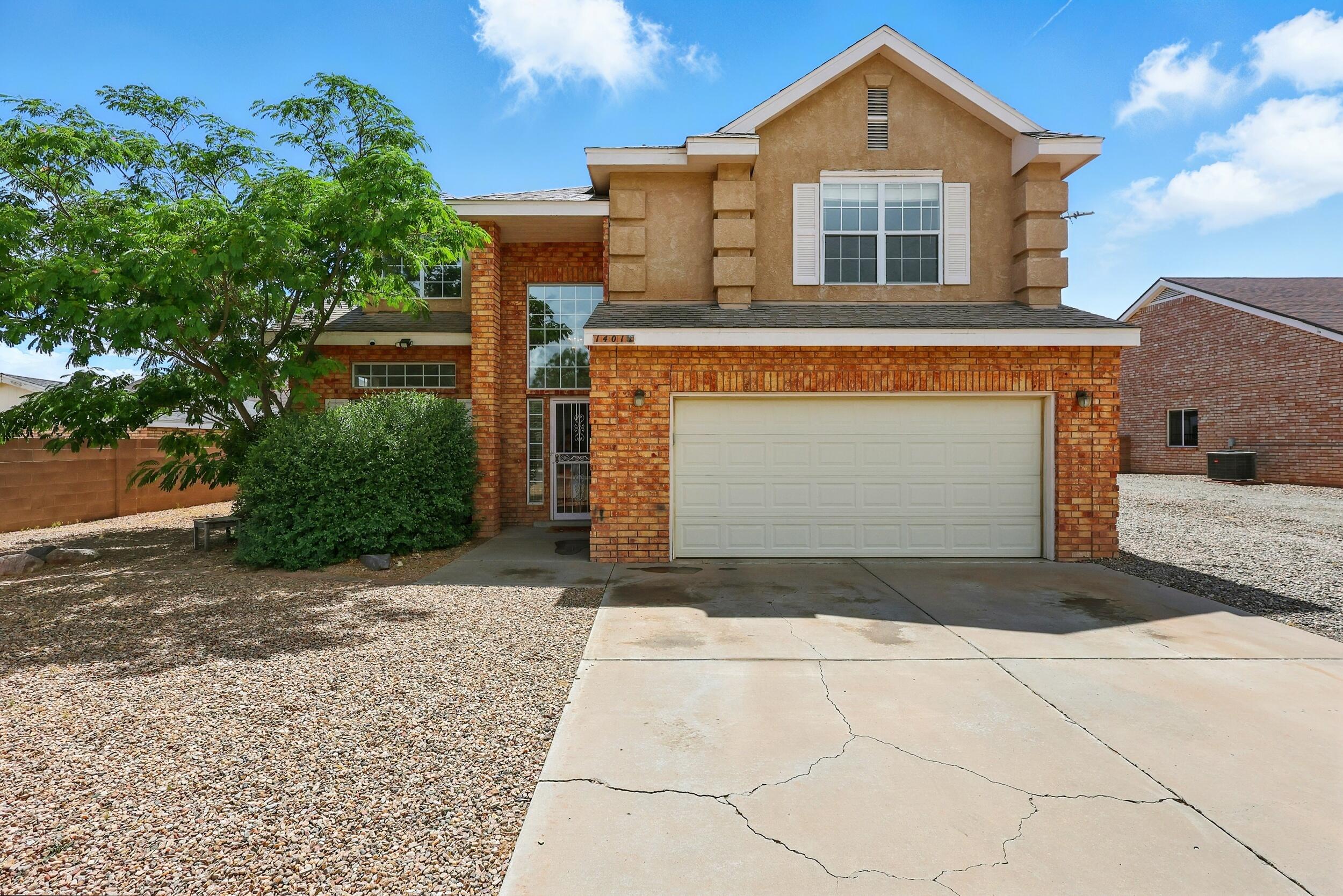 1401 CERRO CRESTADO Drive NW