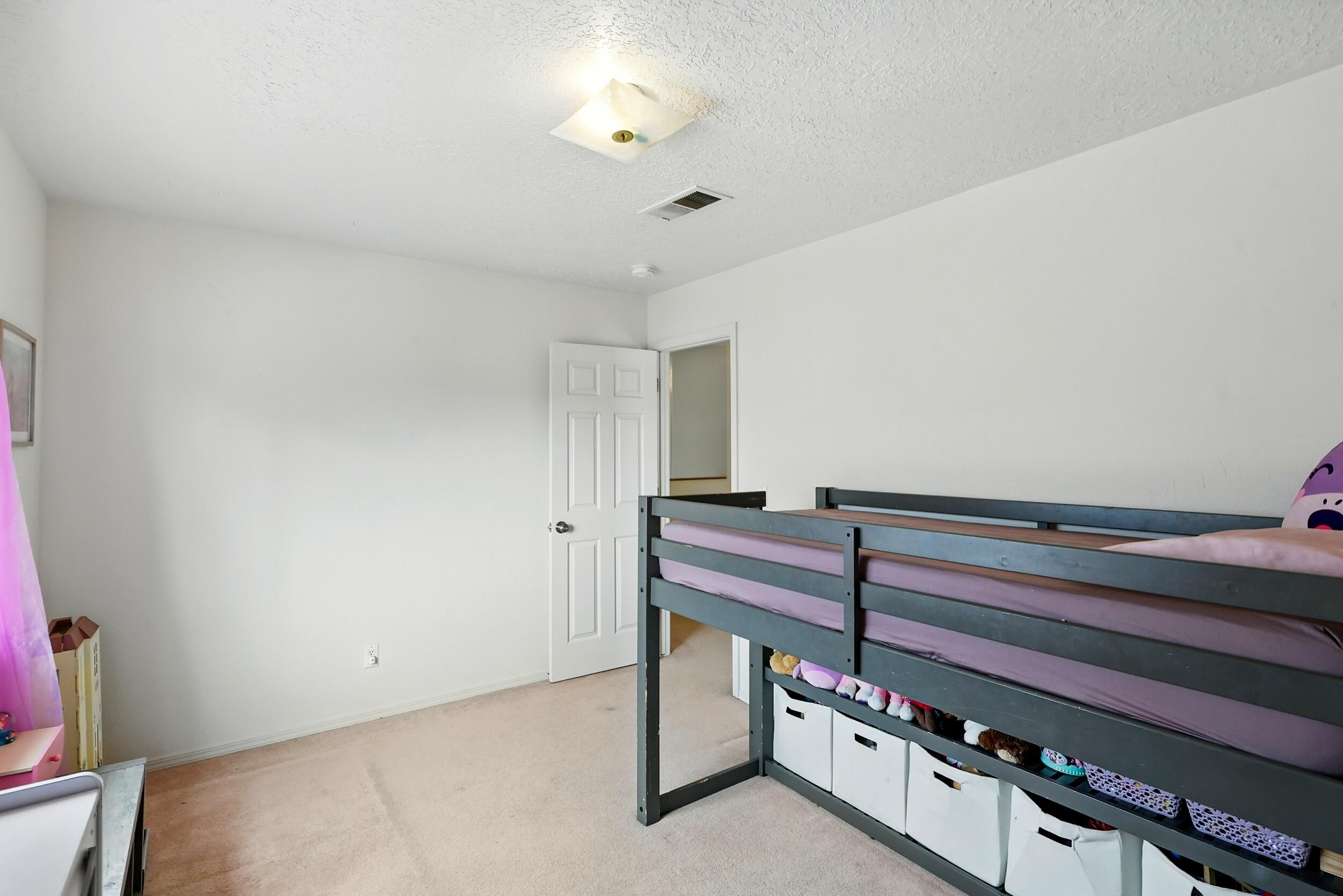 1401 CERRO CRESTADO Drive NW