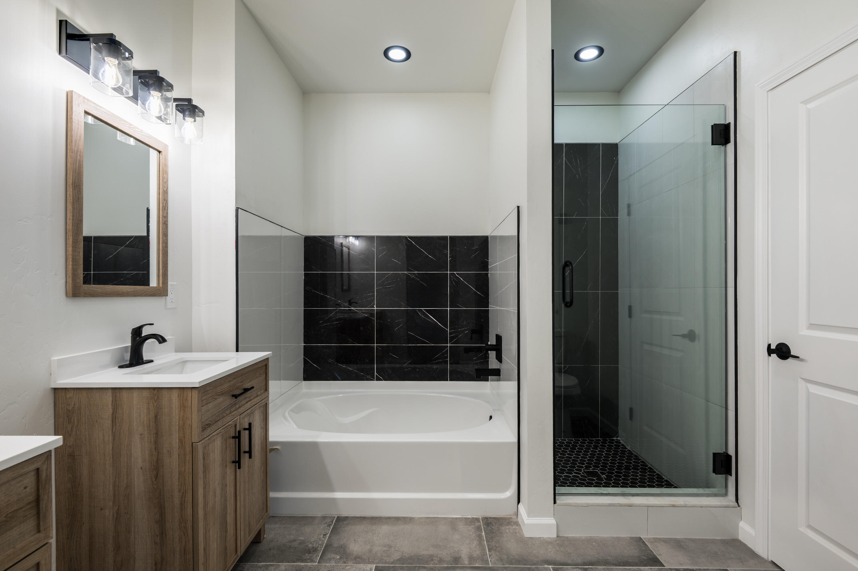 251 Maxine Street NE