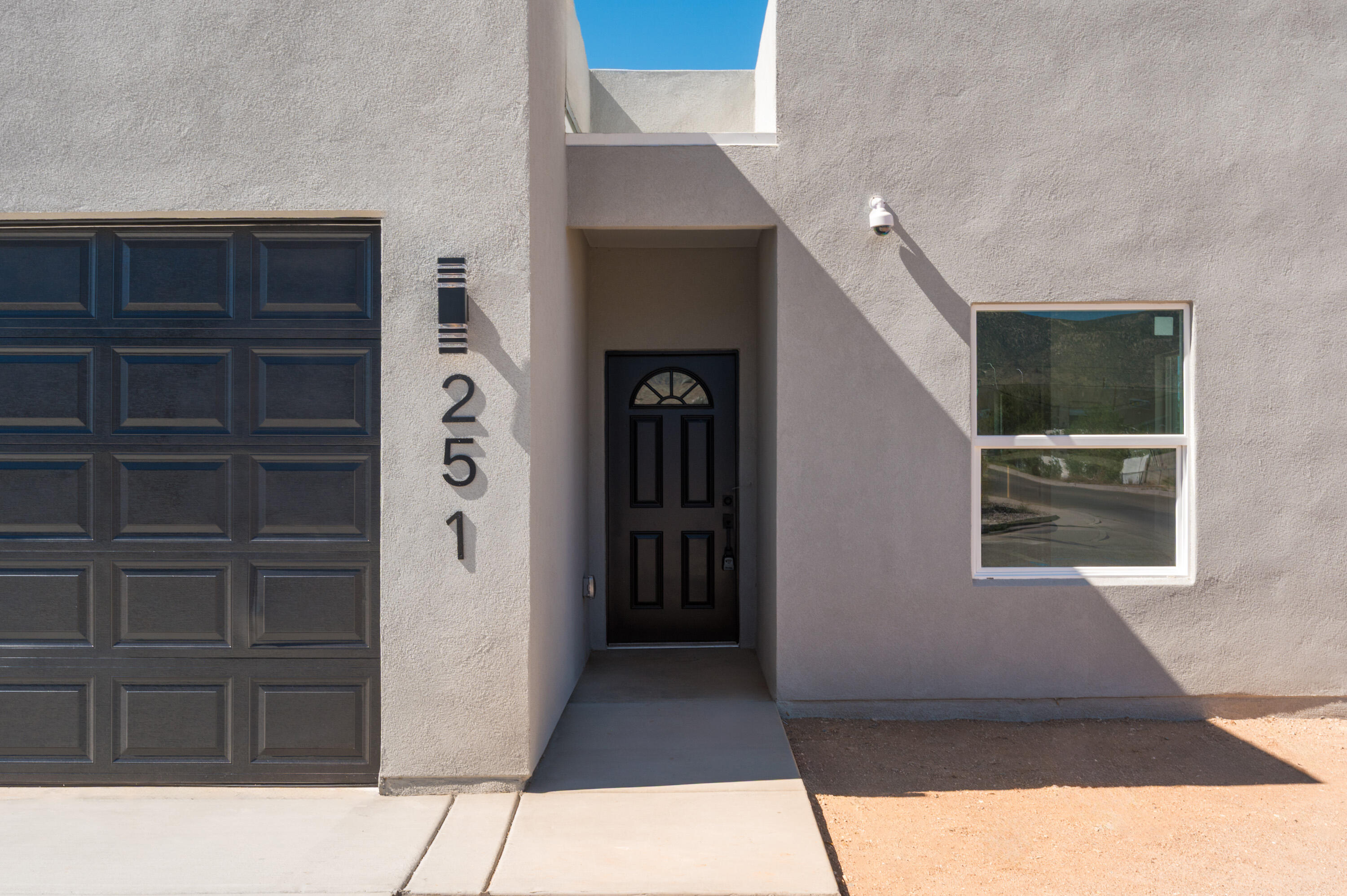 251 Maxine Street NE