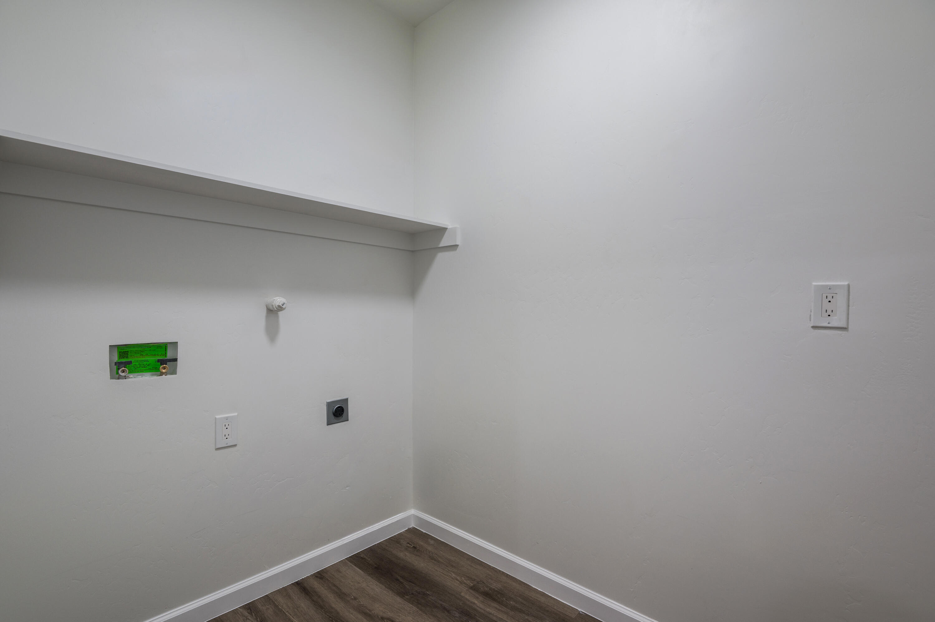 251 Maxine Street NE