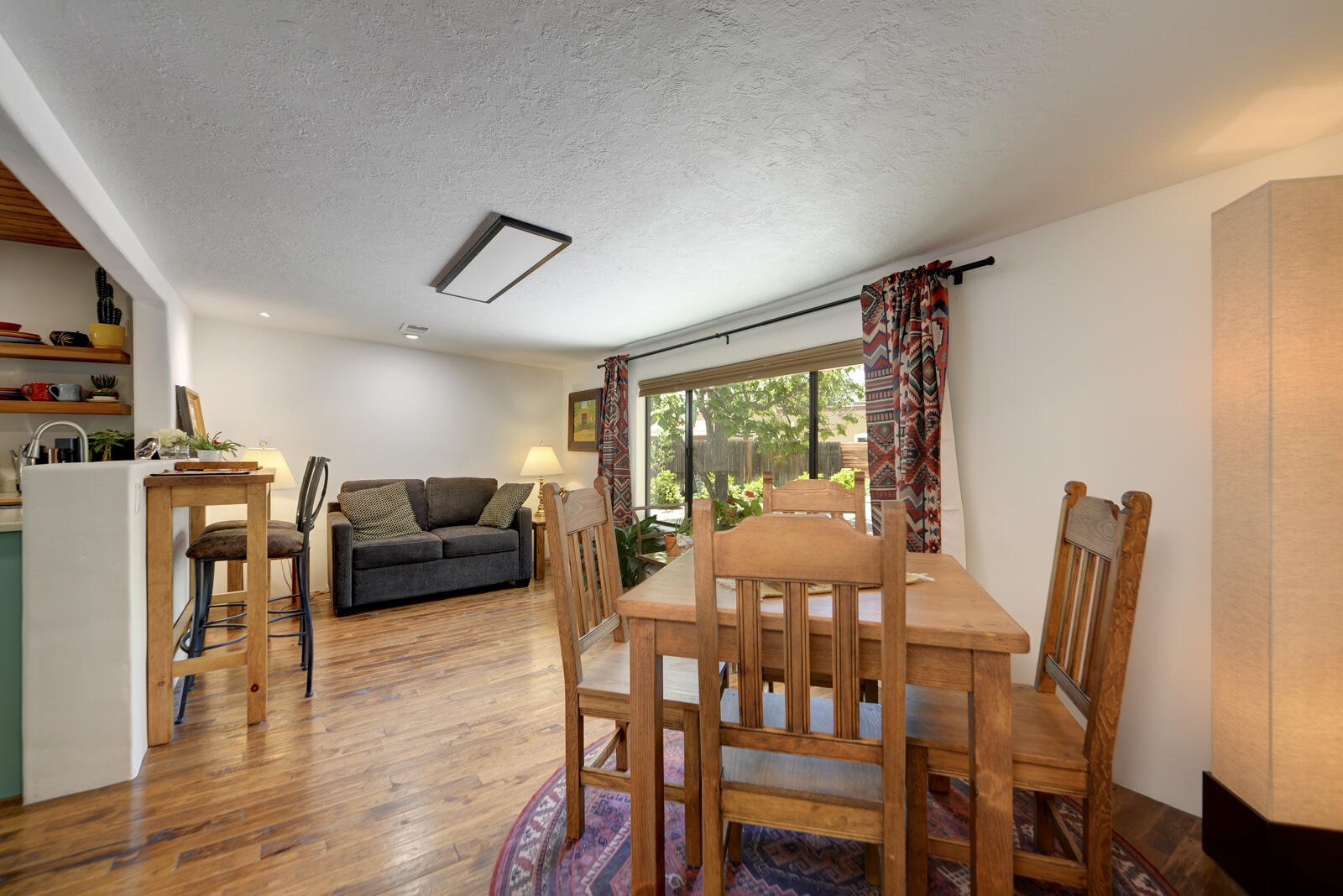 3745 MANCHESTER Drive NW