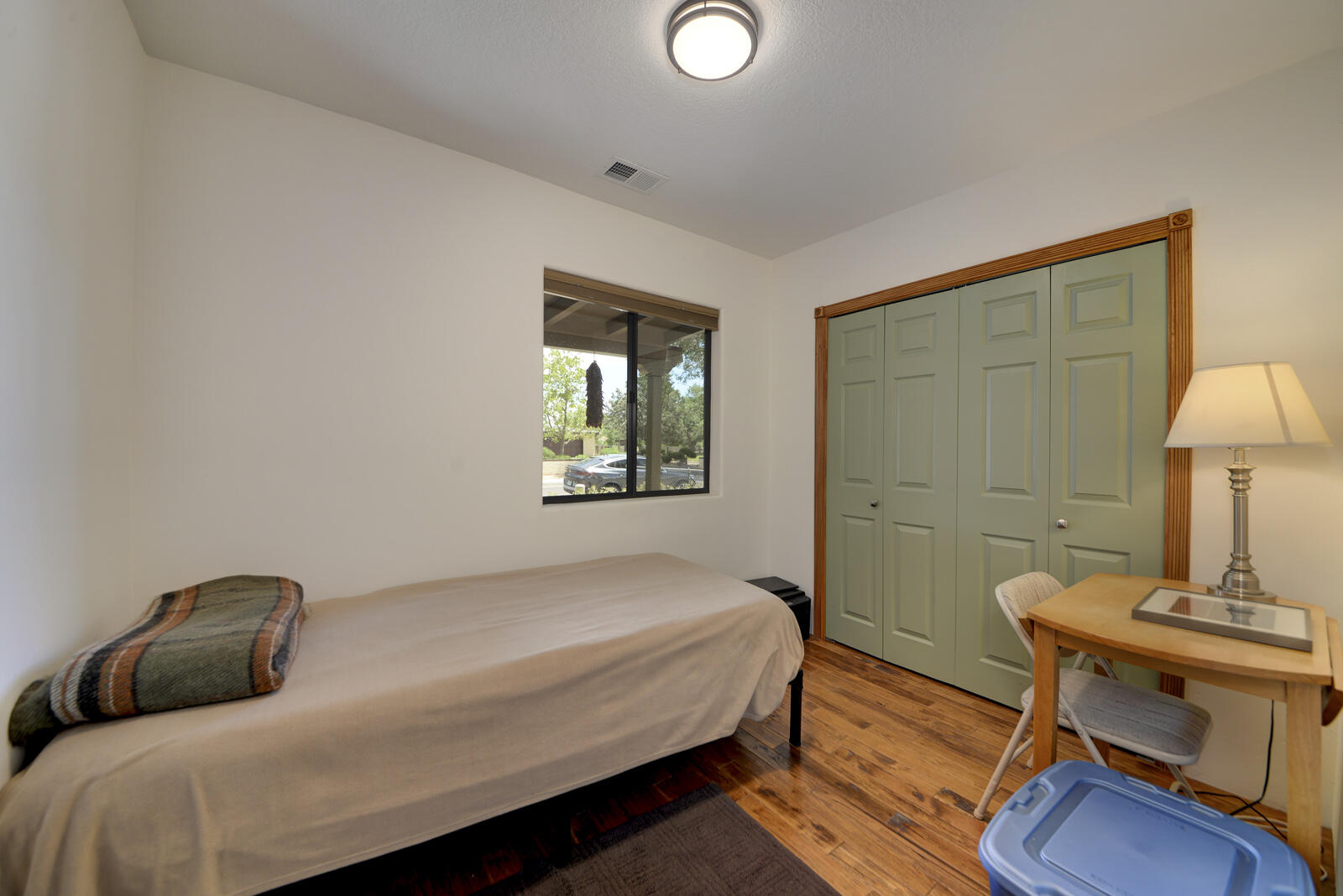 3745 MANCHESTER Drive NW