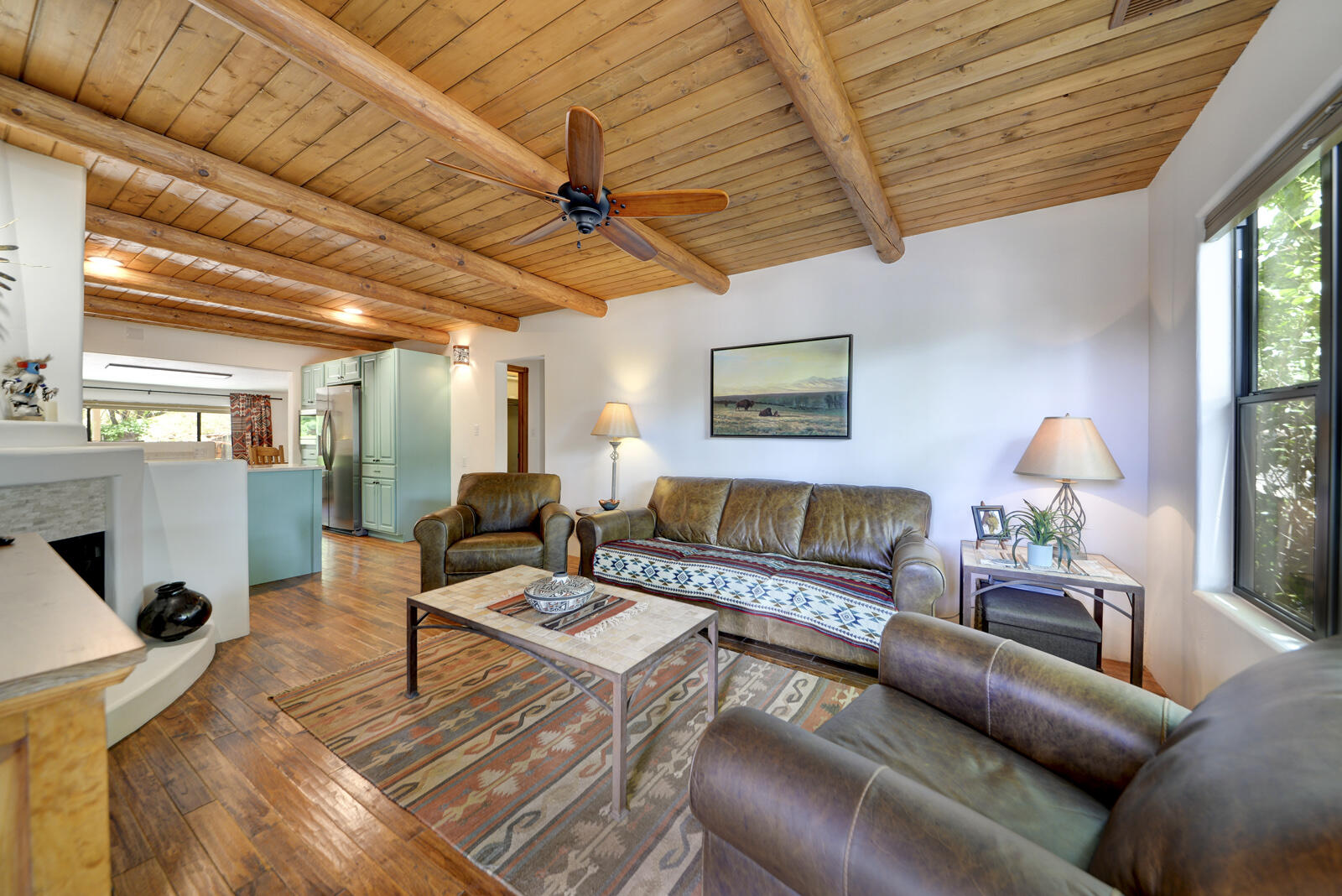 3745 MANCHESTER Drive NW