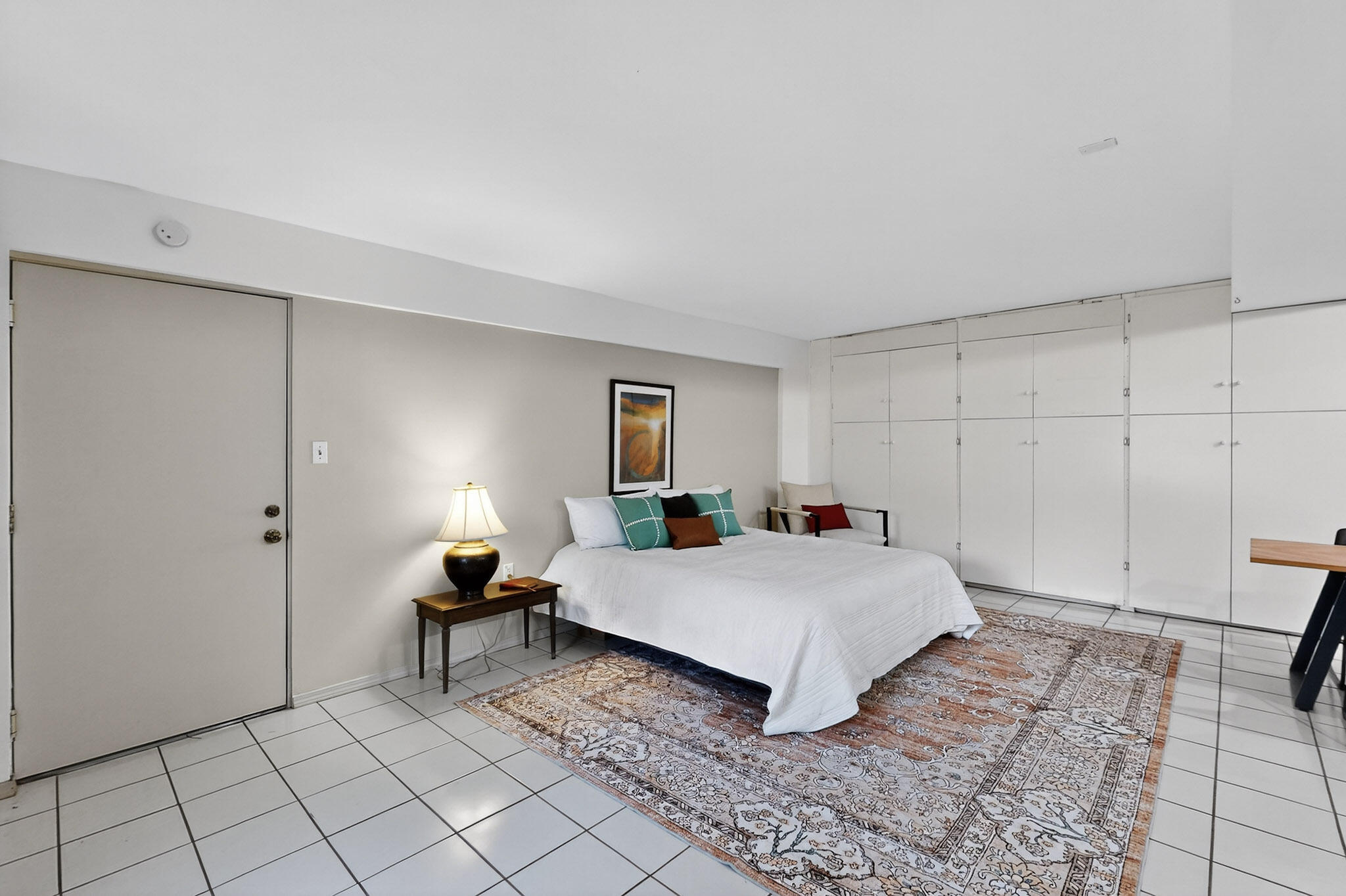 450 LIVE OAK Lane NE