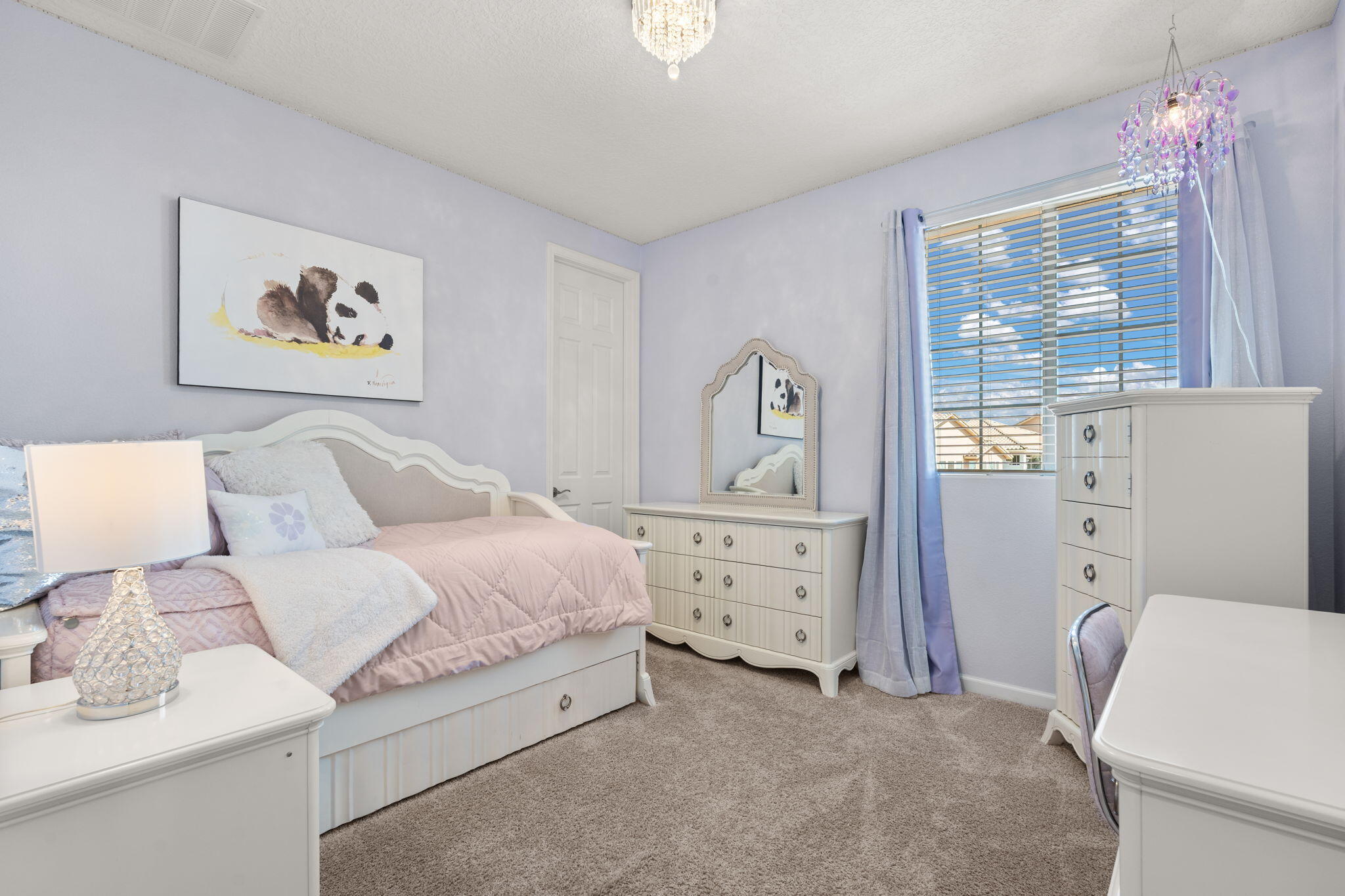 9128 Vista Bosquejo Road NW