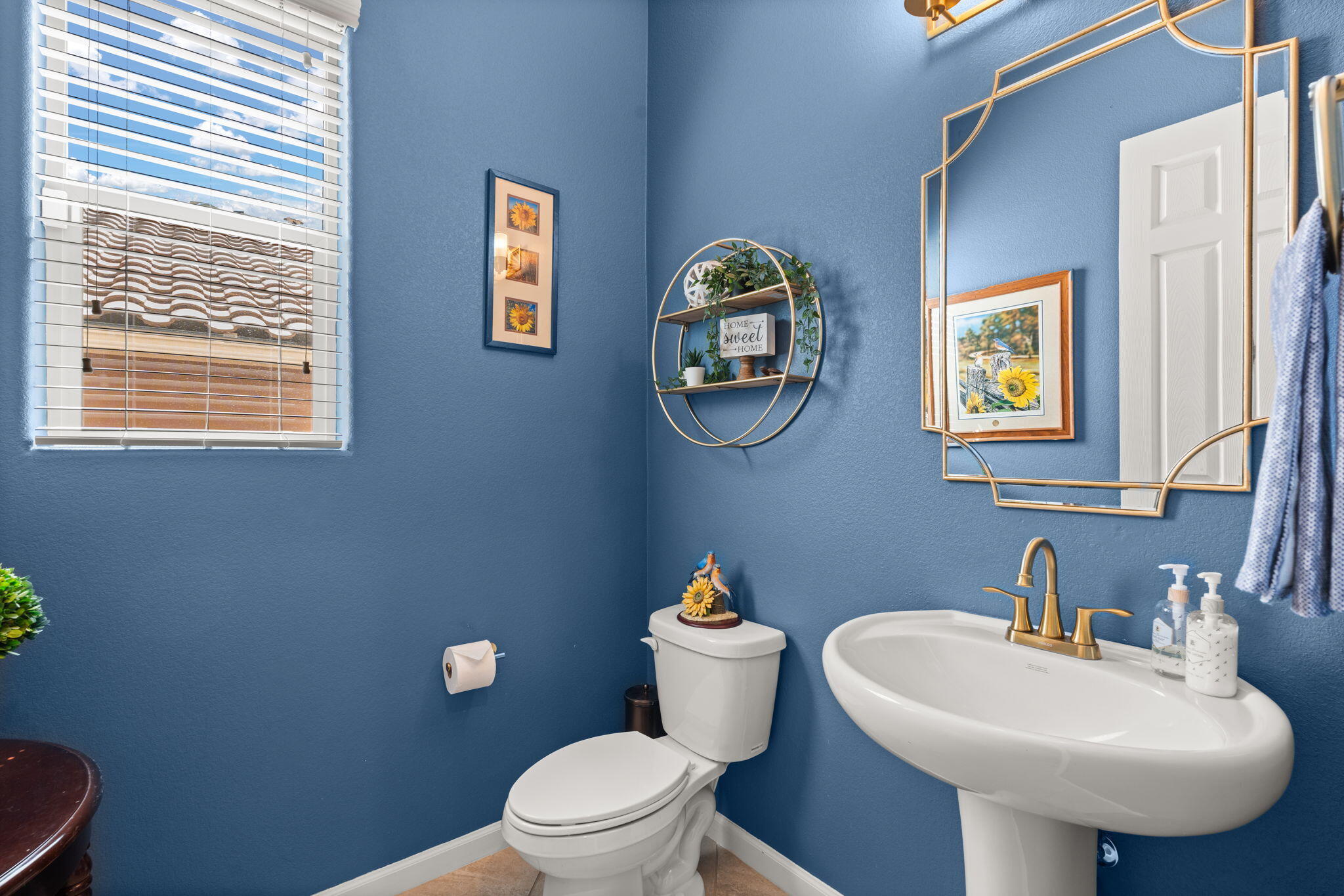 9128 Vista Bosquejo Road NW