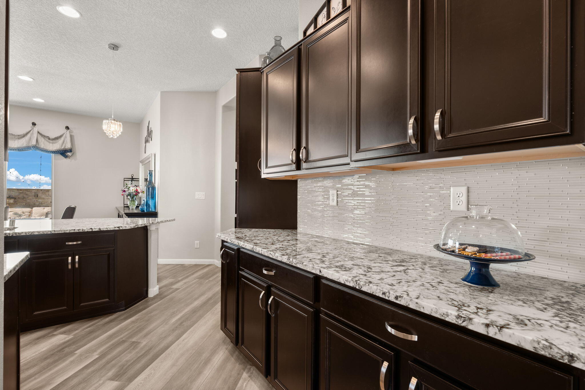 9128 Vista Bosquejo Road NW