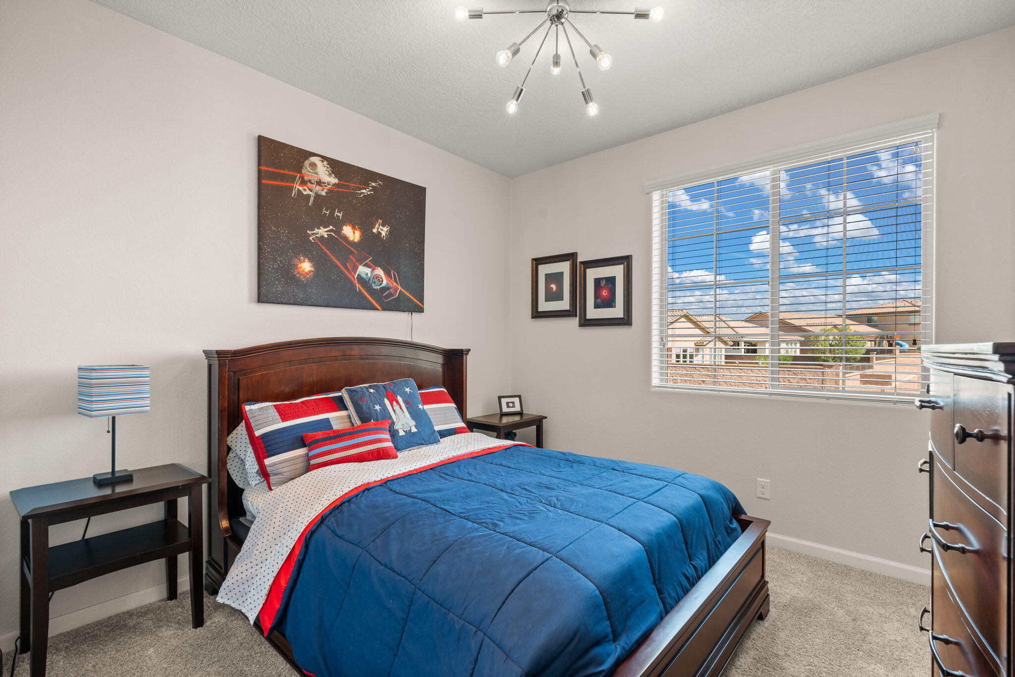 9128 Vista Bosquejo Road NW