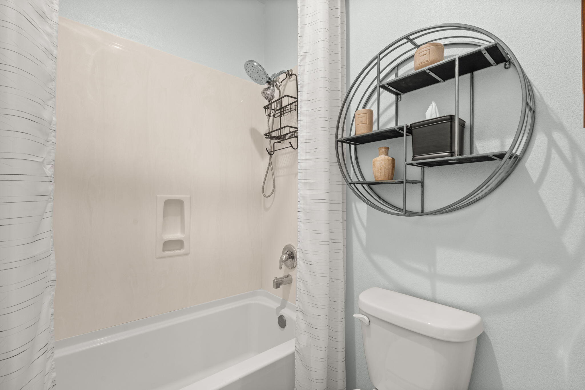 9128 Vista Bosquejo Road NW