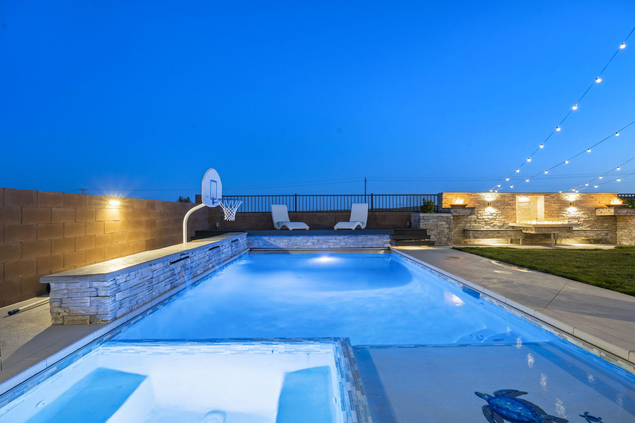 9128 Vista Bosquejo Road NW