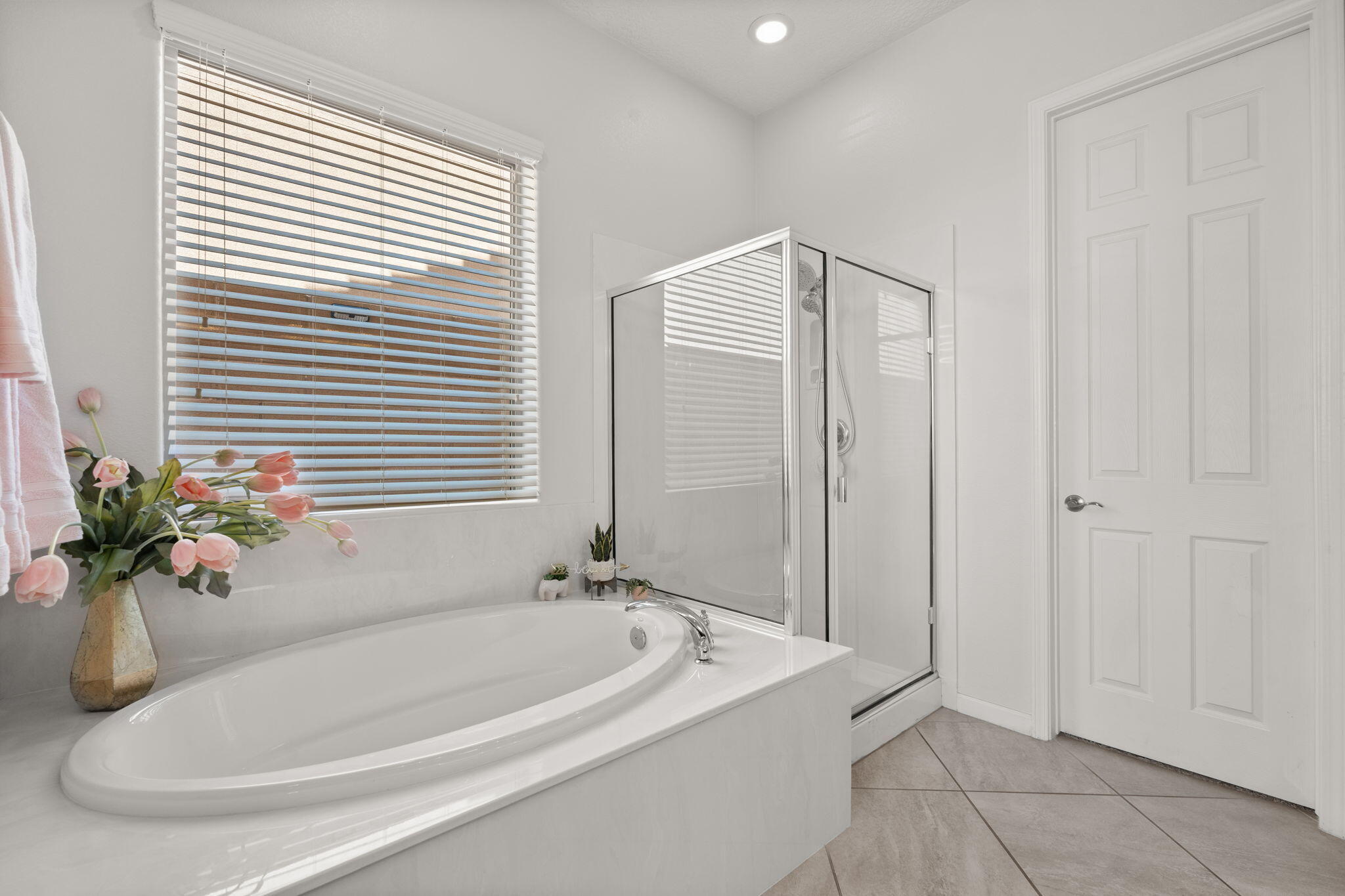 9128 Vista Bosquejo Road NW