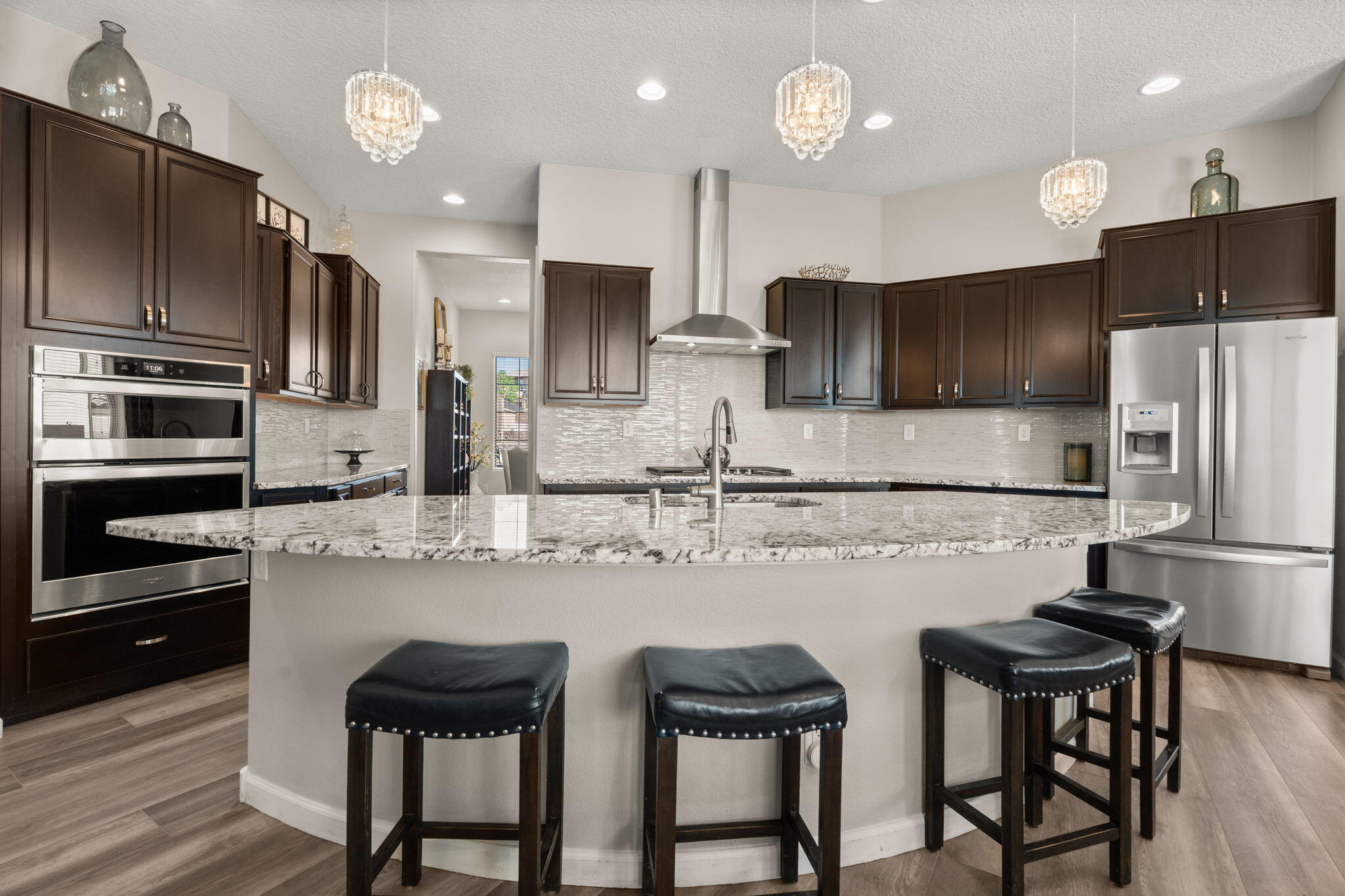 9128 Vista Bosquejo Road NW