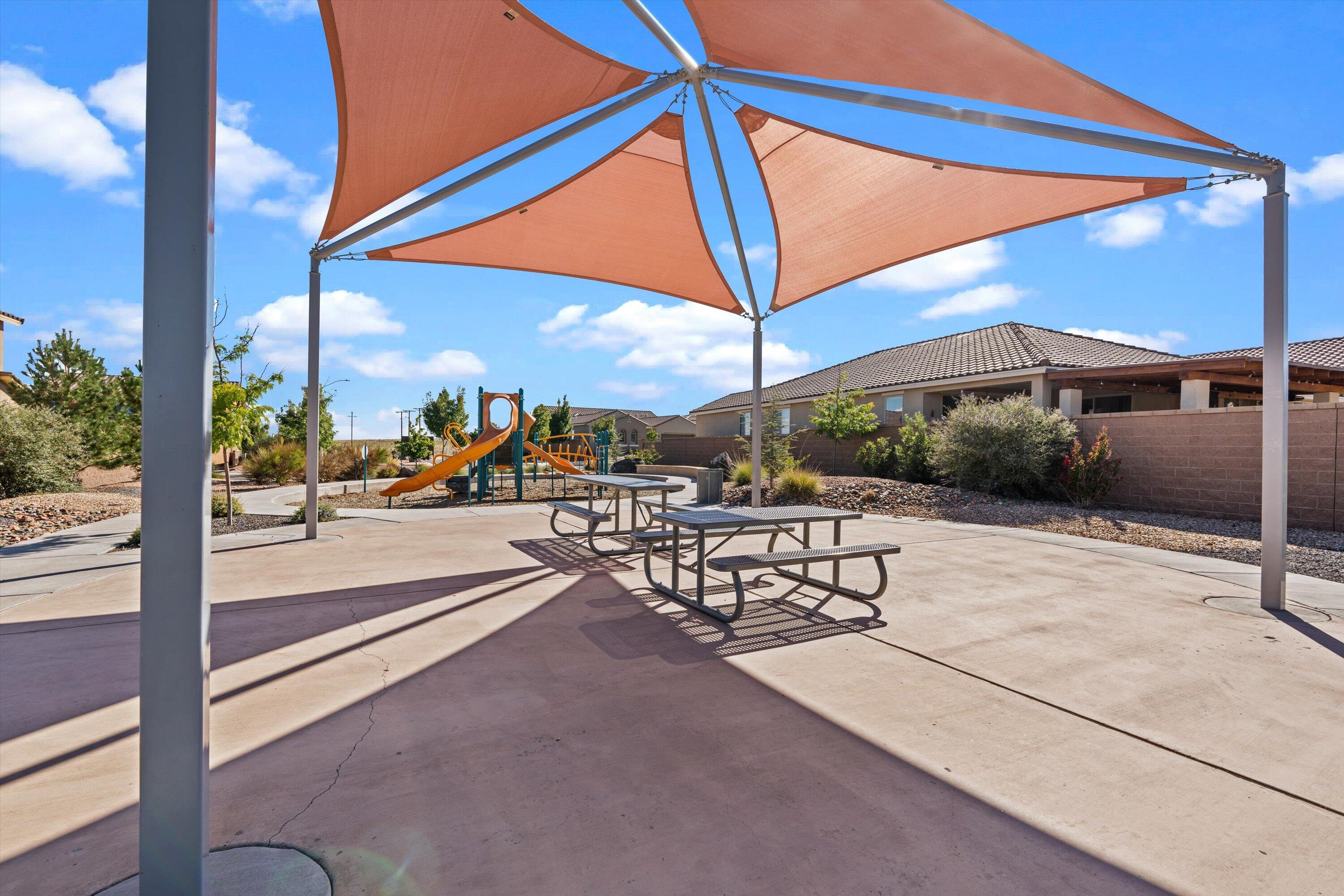 9128 Vista Bosquejo Road NW