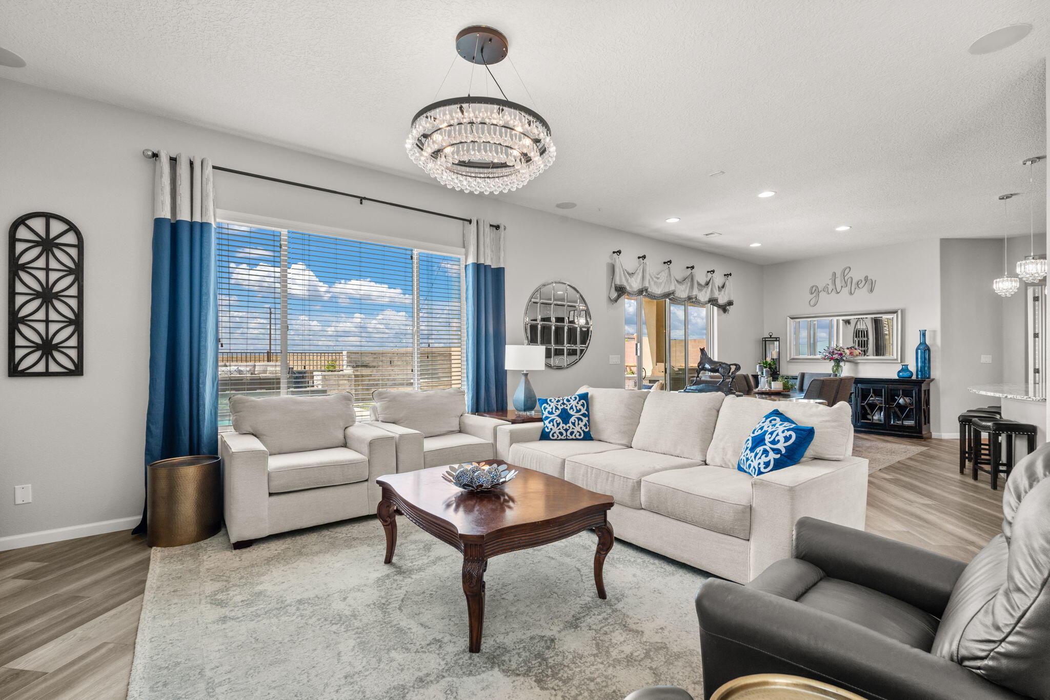 9128 Vista Bosquejo Road NW