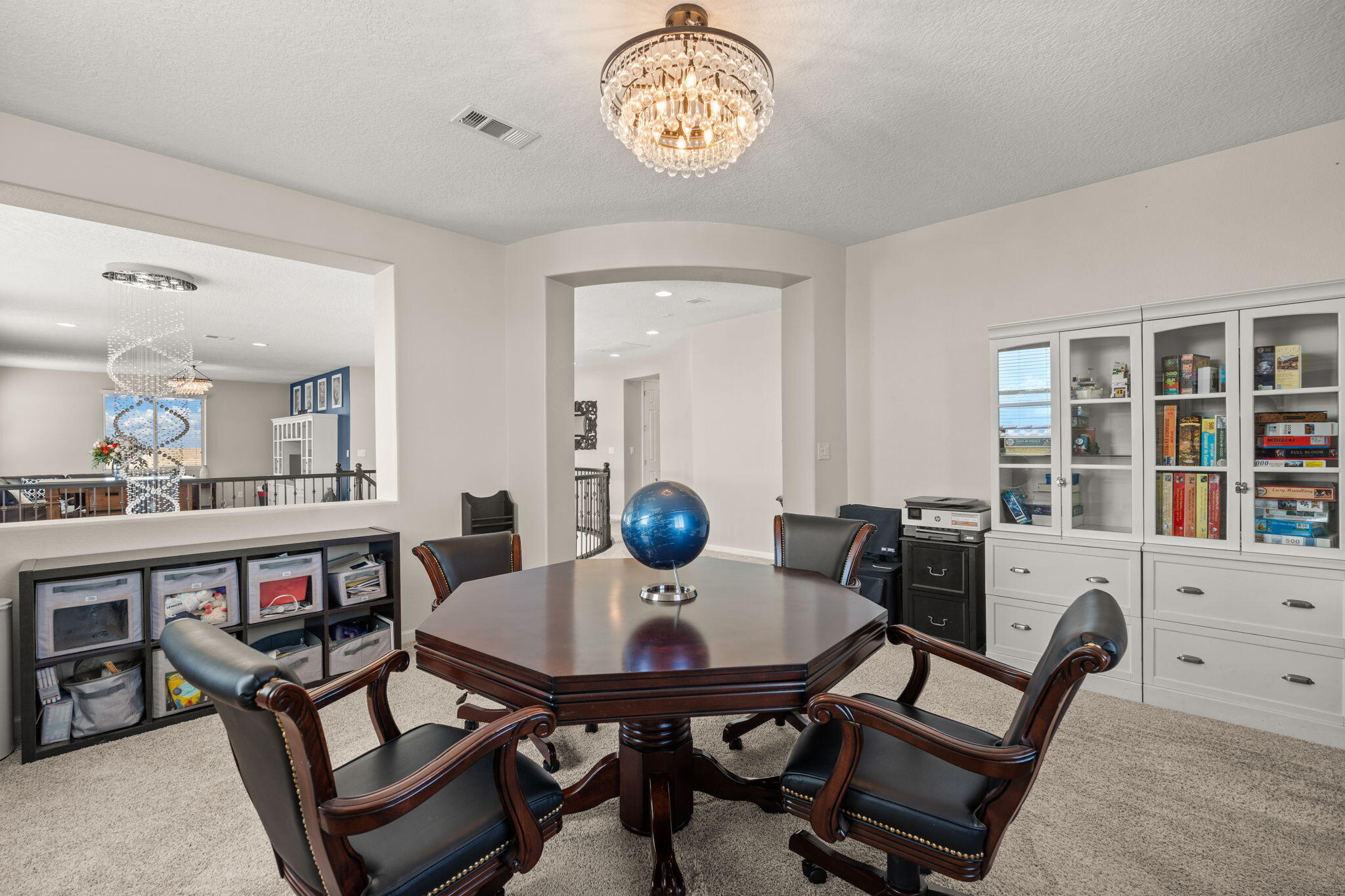 9128 Vista Bosquejo Road NW