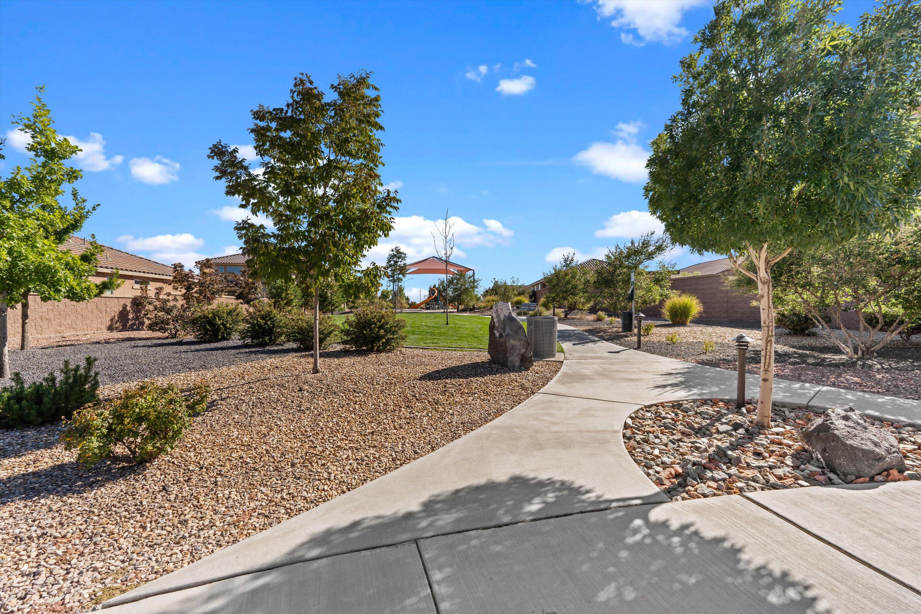 9128 Vista Bosquejo Road NW